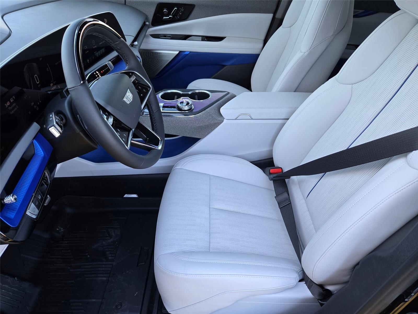 2026 Cadillac OPTIQ Premium Sport - Photo 11