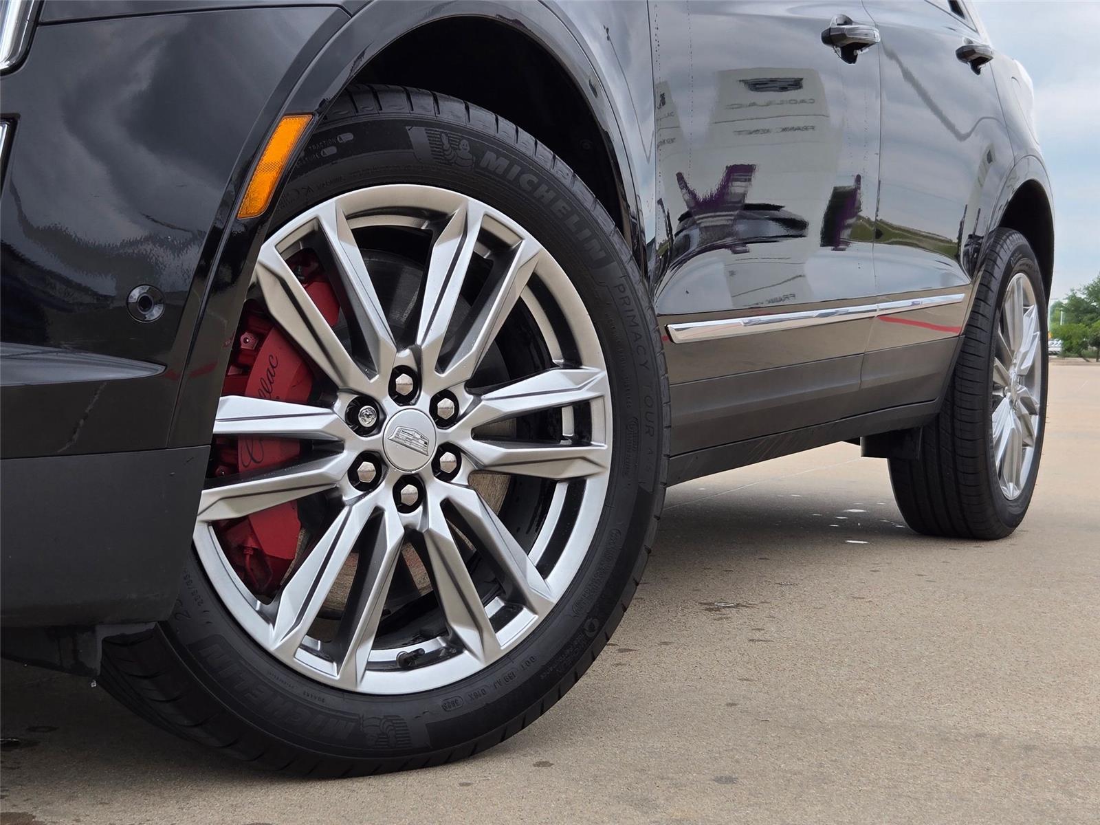 2026 Cadillac XT5 Sport - Photo 8