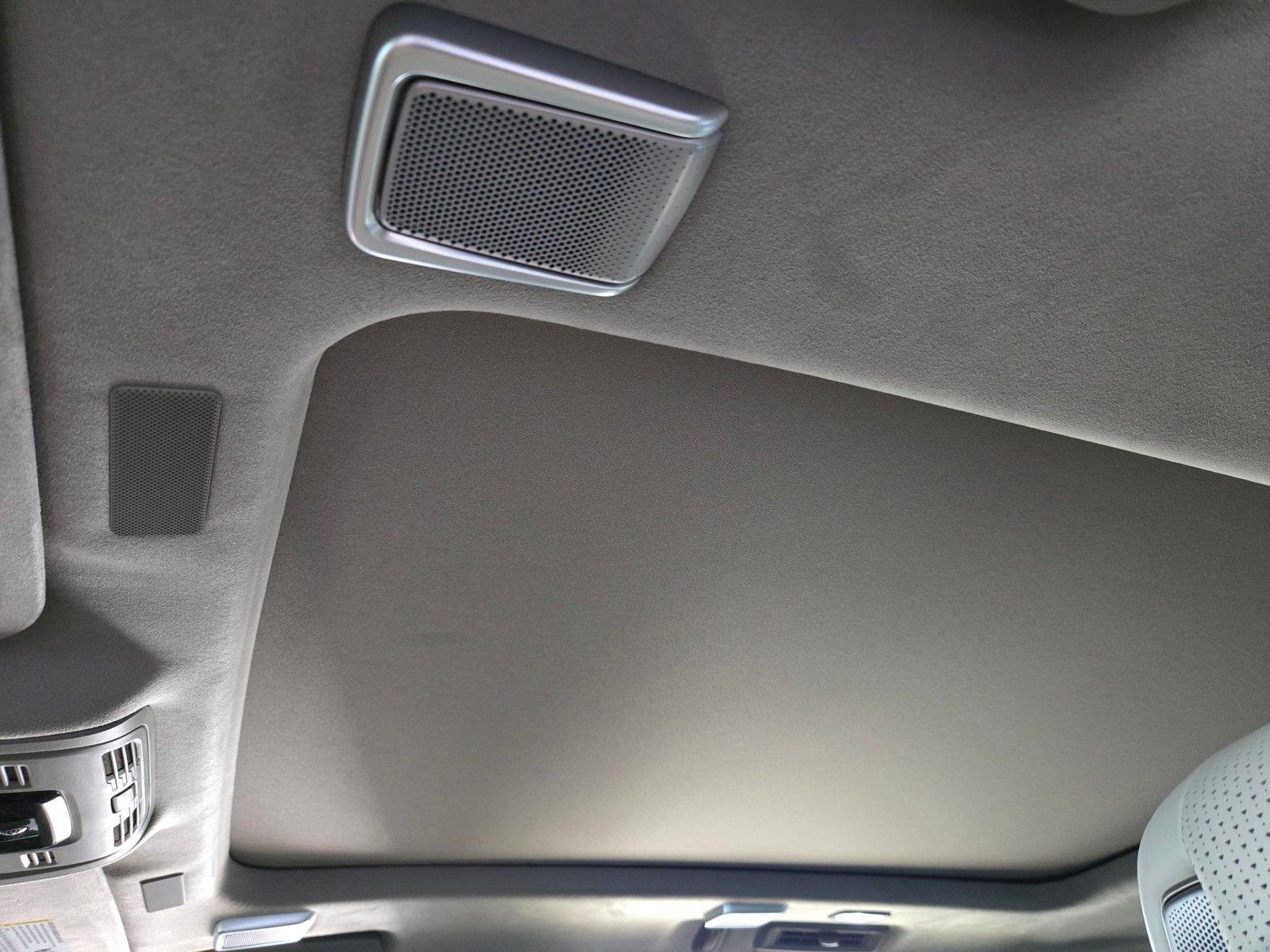 2026 Cadillac Escalade Platinum Sport - Photo 9