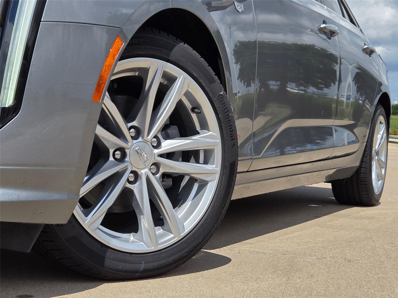 2026 Cadillac CT4 Luxury - Photo 8