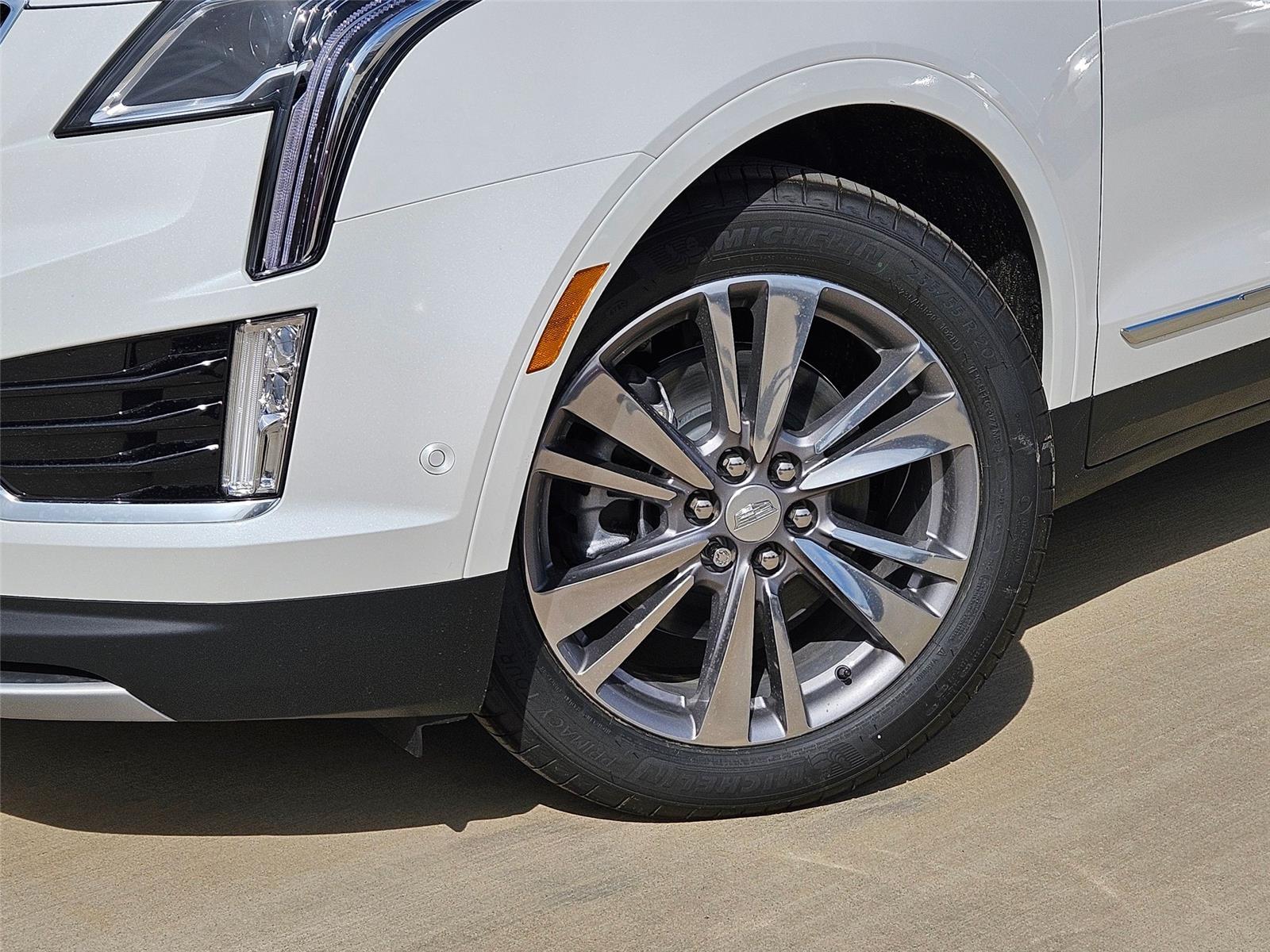 2026 Cadillac XT5 Premium Luxury - Photo 7