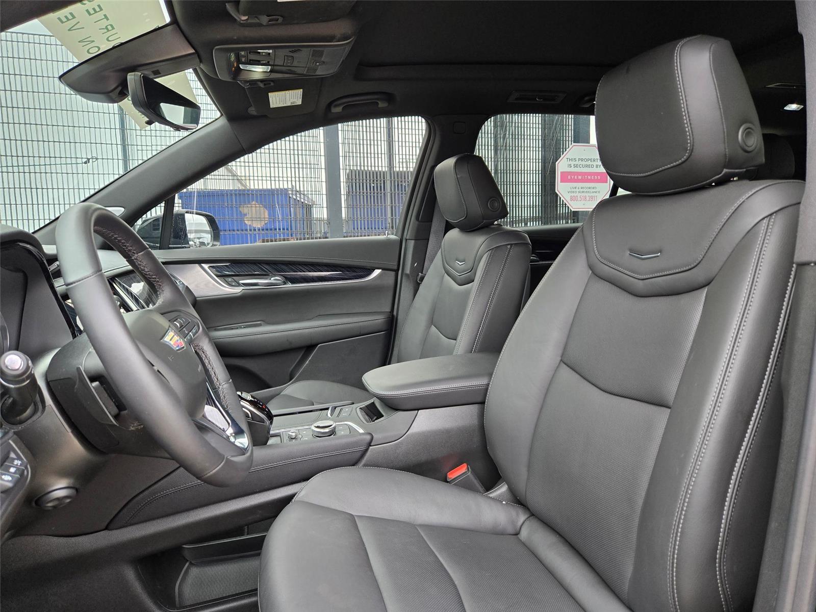 2025 Cadillac XT6 Premium Luxury - Photo 28