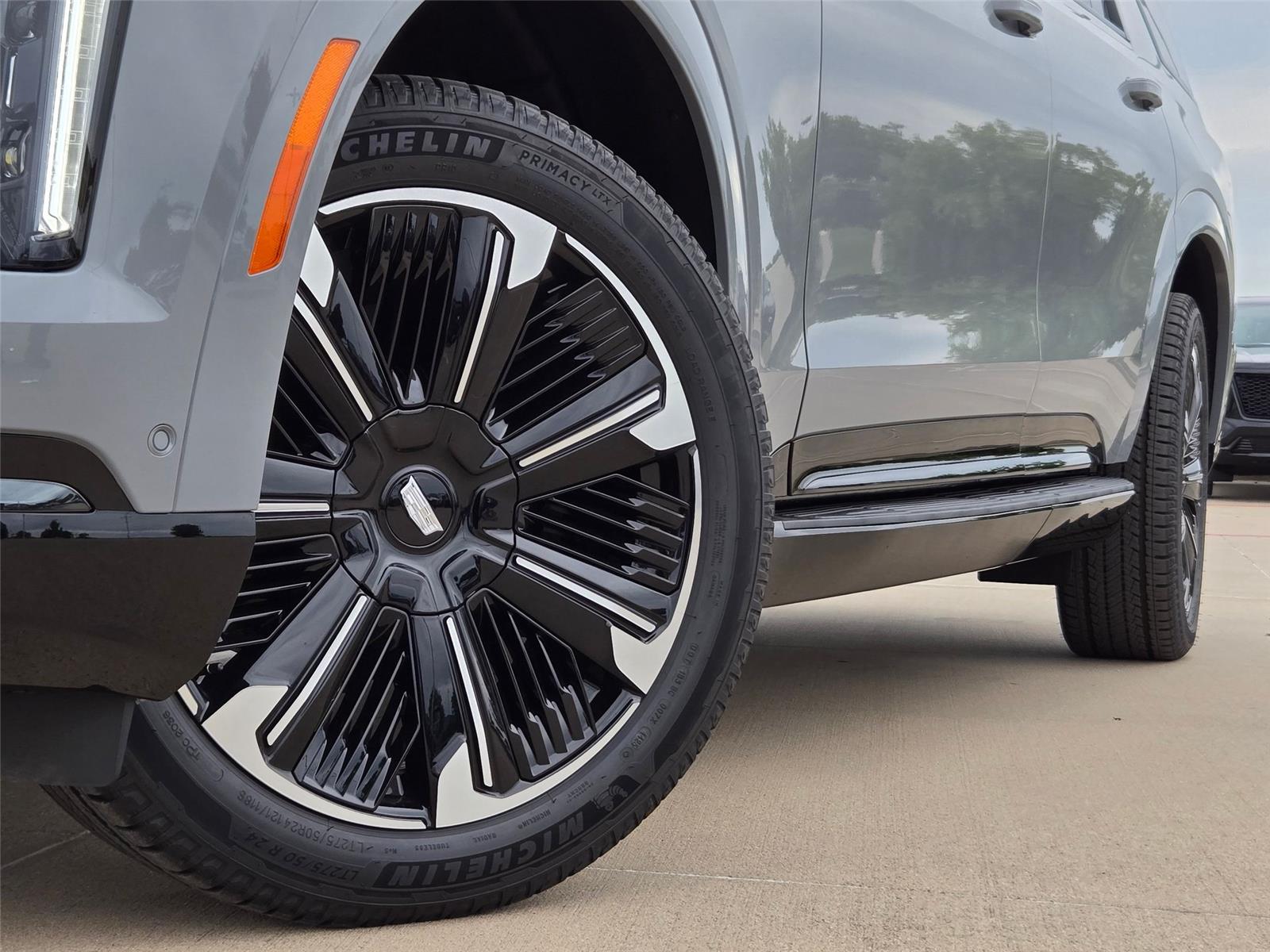 2026 Cadillac Escalade IQL Sport - Photo 8