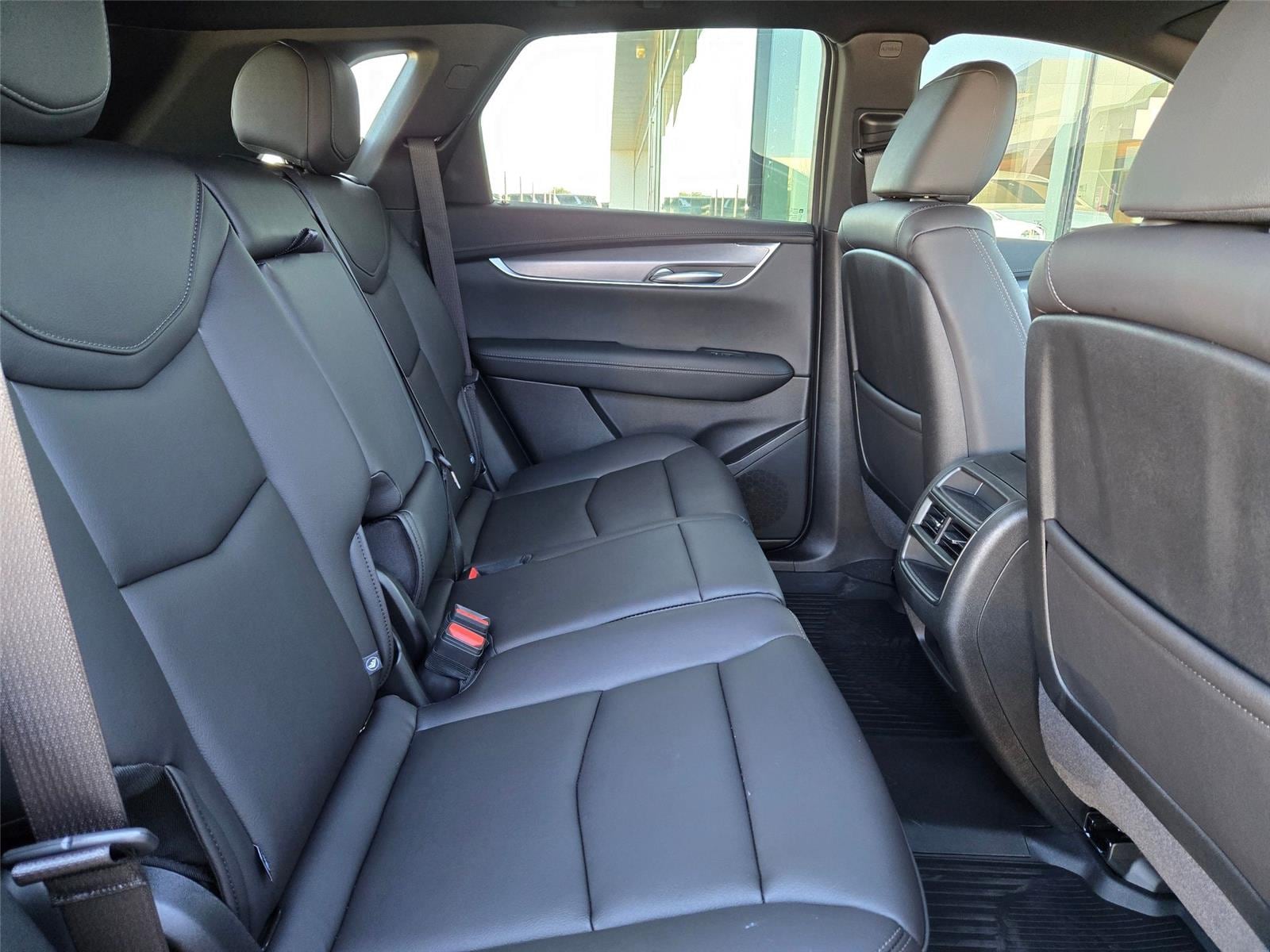 2026 Cadillac XT5 Luxury - Photo 28