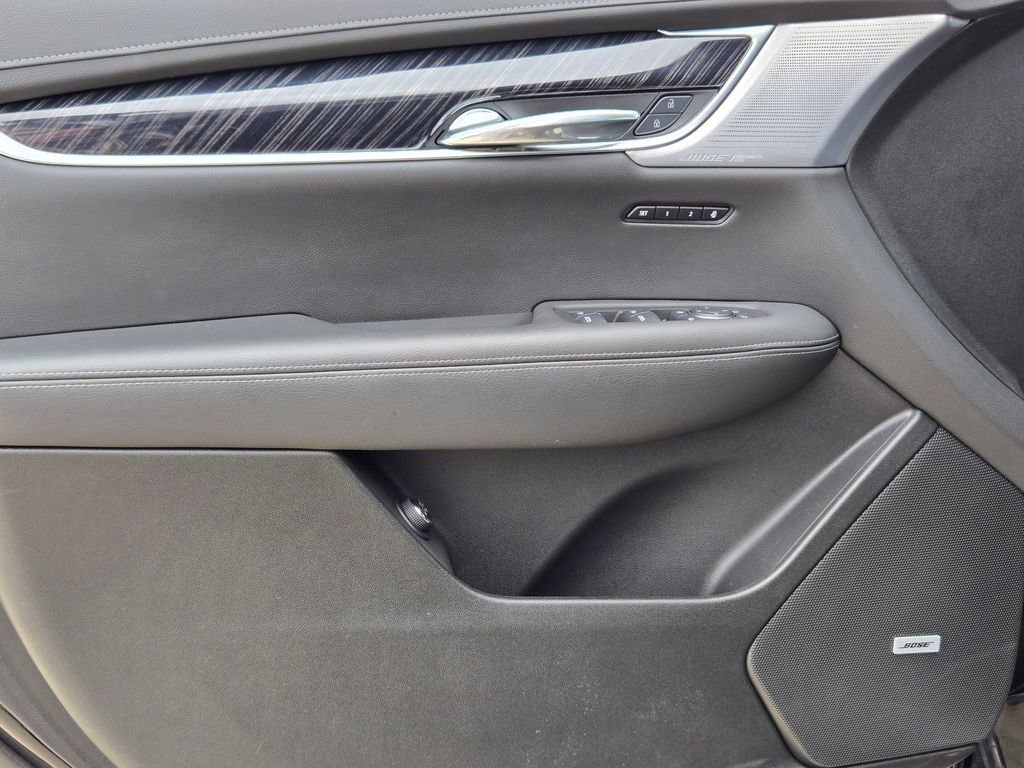 2025 Cadillac XT6 Premium Luxury - Photo 24