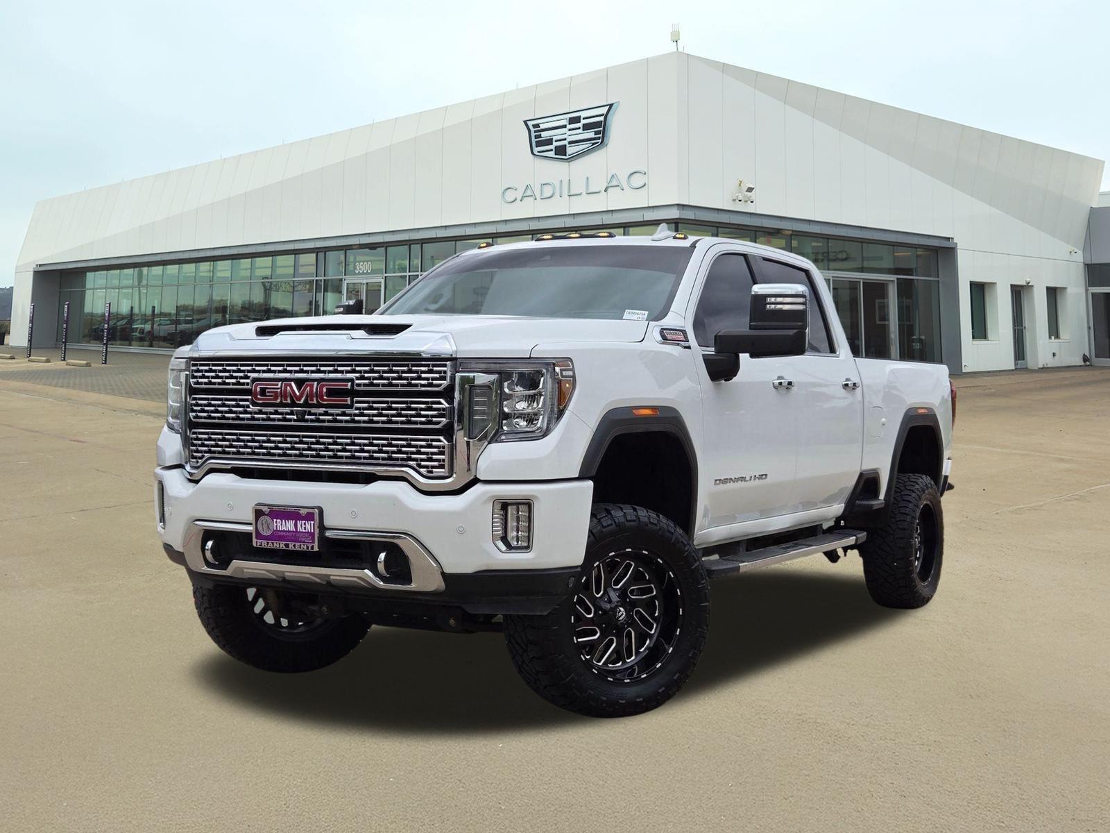 2020 GMC Sierra 4WD Crew Cab Standard Box Denali's photo