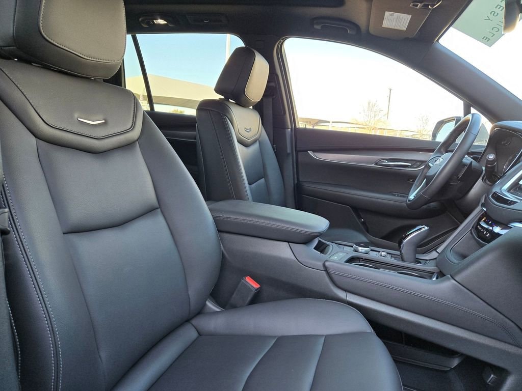 2025 Cadillac XT6 Luxury - Photo 28