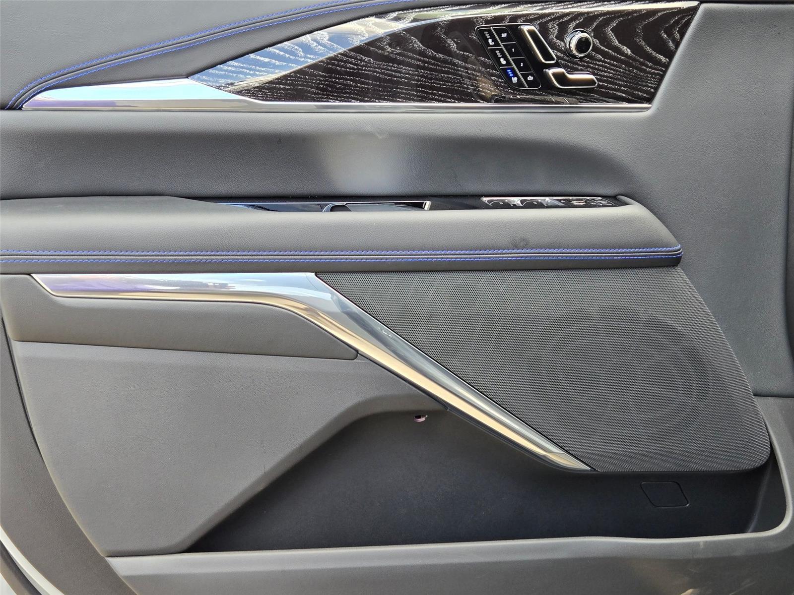 2026 Cadillac Escalade IQ Sport - Photo 24