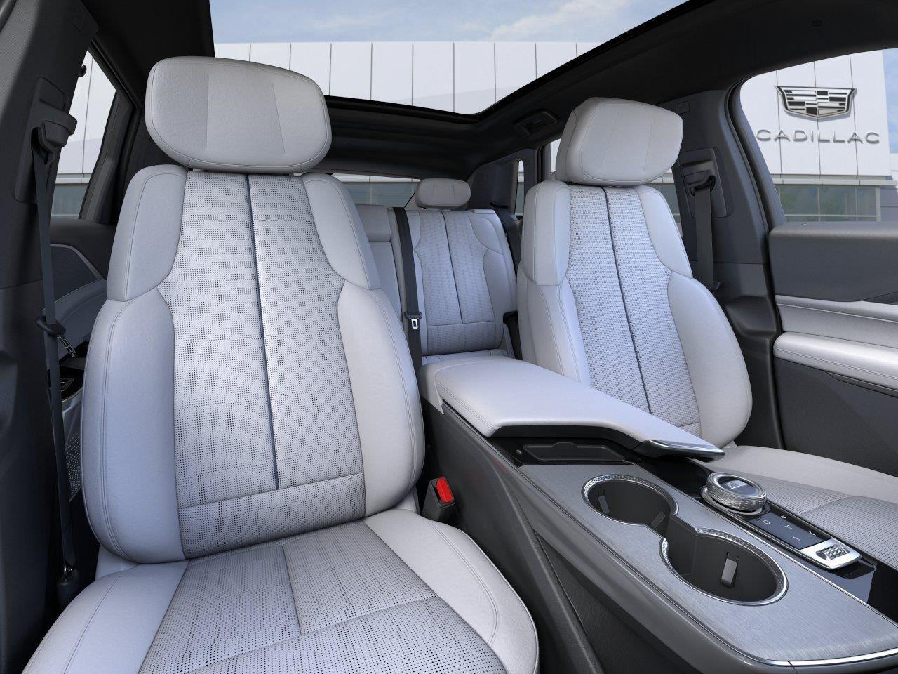 2027 Cadillac LYRIQ Luxury - Photo 14