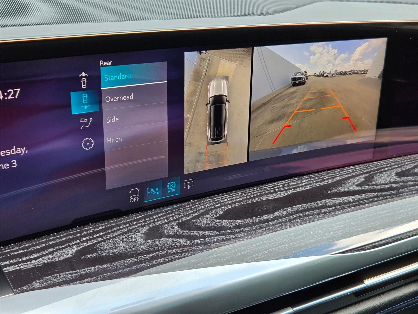 2026 Cadillac Escalade IQ Sport - Photo 19