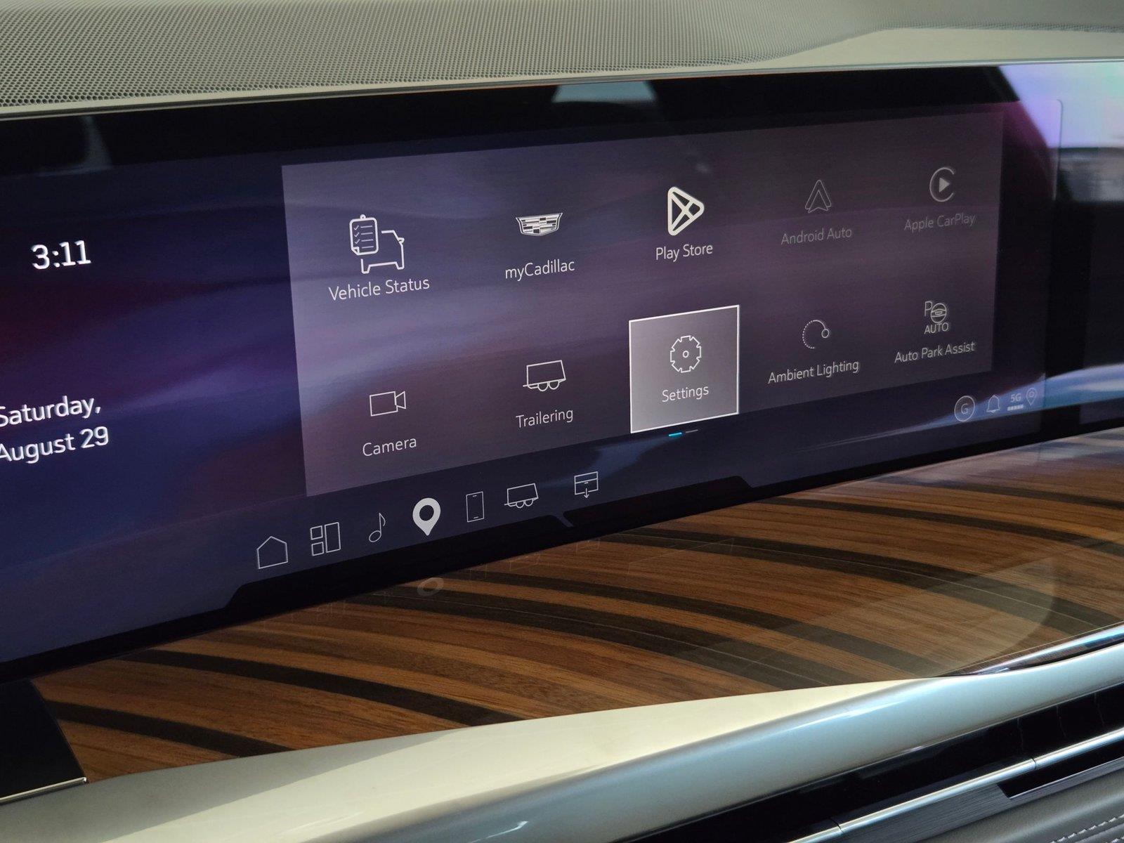 2026 Cadillac Escalade Platinum Sport - Photo 17