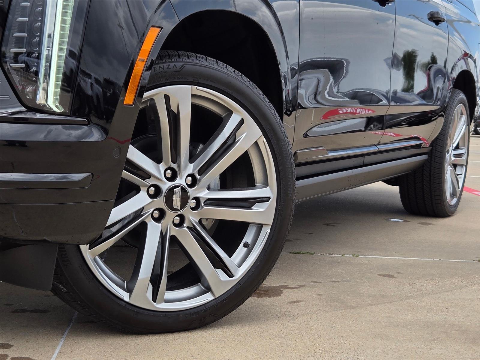 2026 Cadillac Escalade ESV Sport - Photo 8