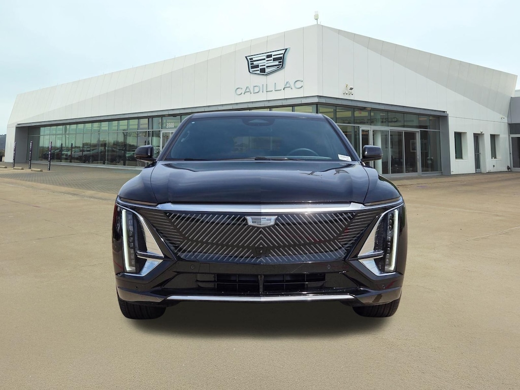 New 2026 CADILLAC LYRIQ Luxury SUV
