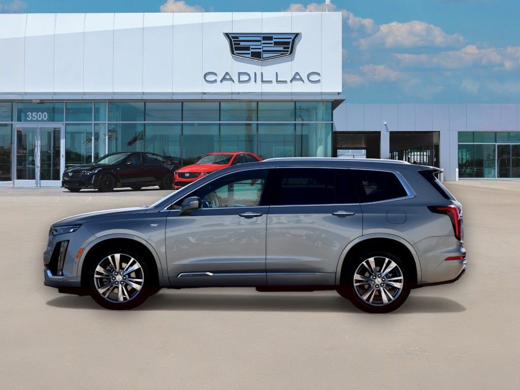 2025 Cadillac XT6 Premium Luxury photo 3
