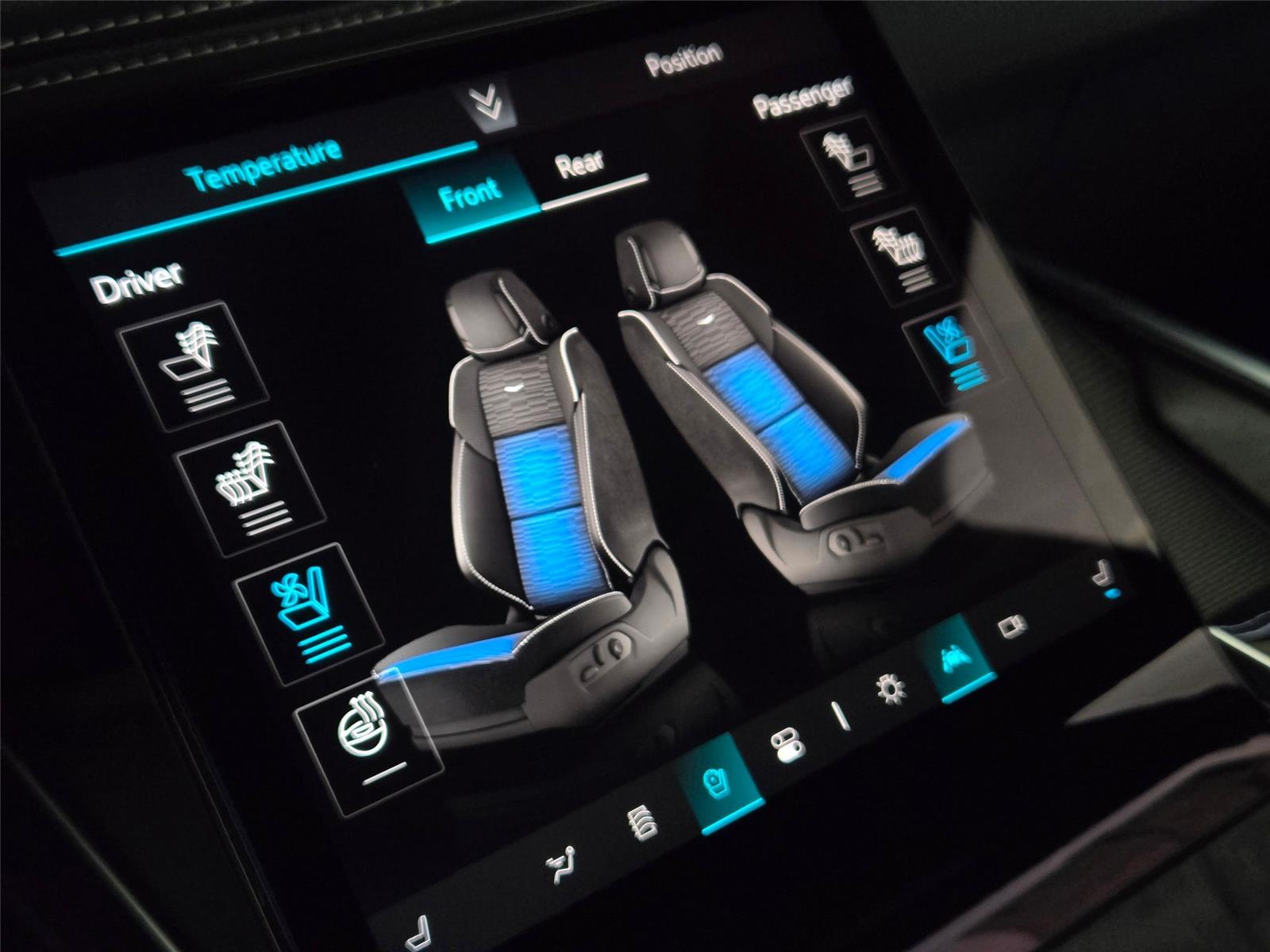 2026 Cadillac Escalade Sport - Photo 21