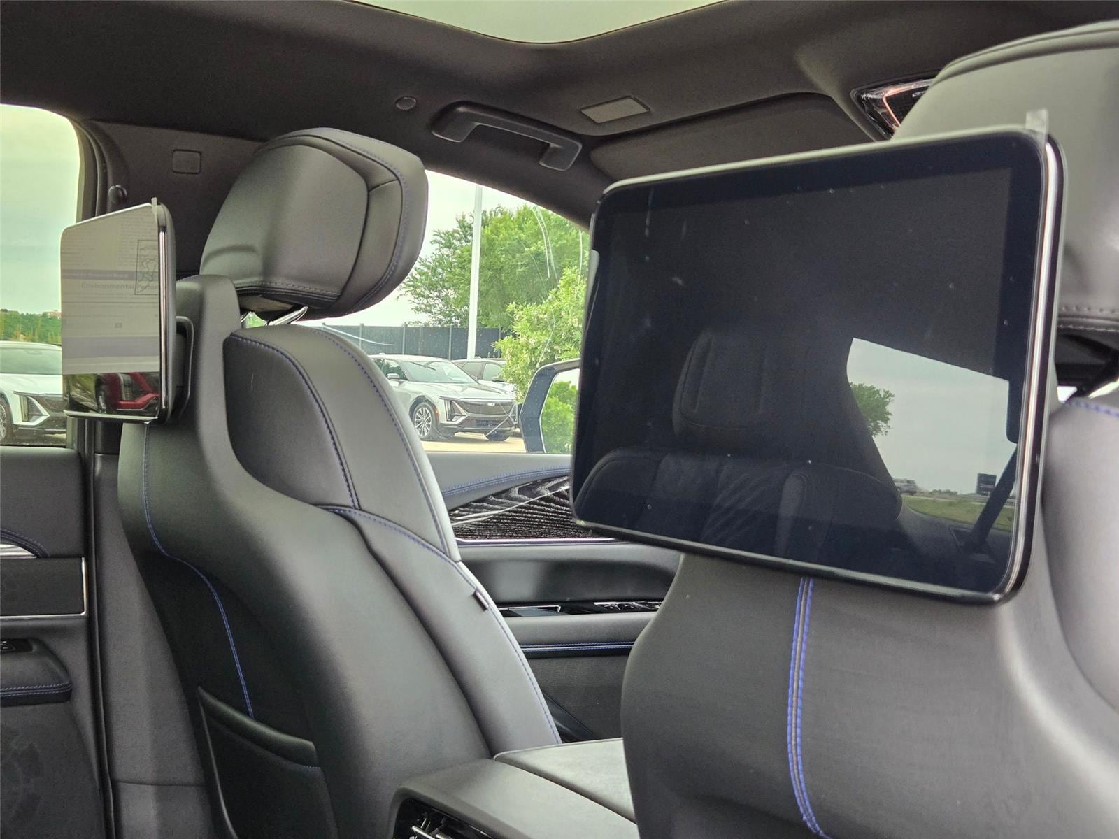 2026 Cadillac Escalade IQL Sport - Photo 30