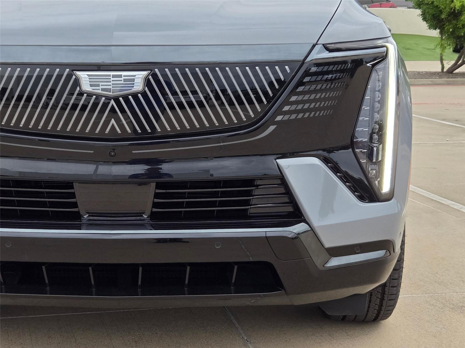 2026 Cadillac Escalade IQL Sport - Photo 6