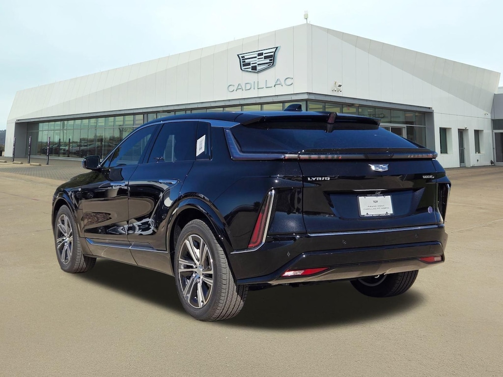 New 2026 CADILLAC LYRIQ Luxury SUV