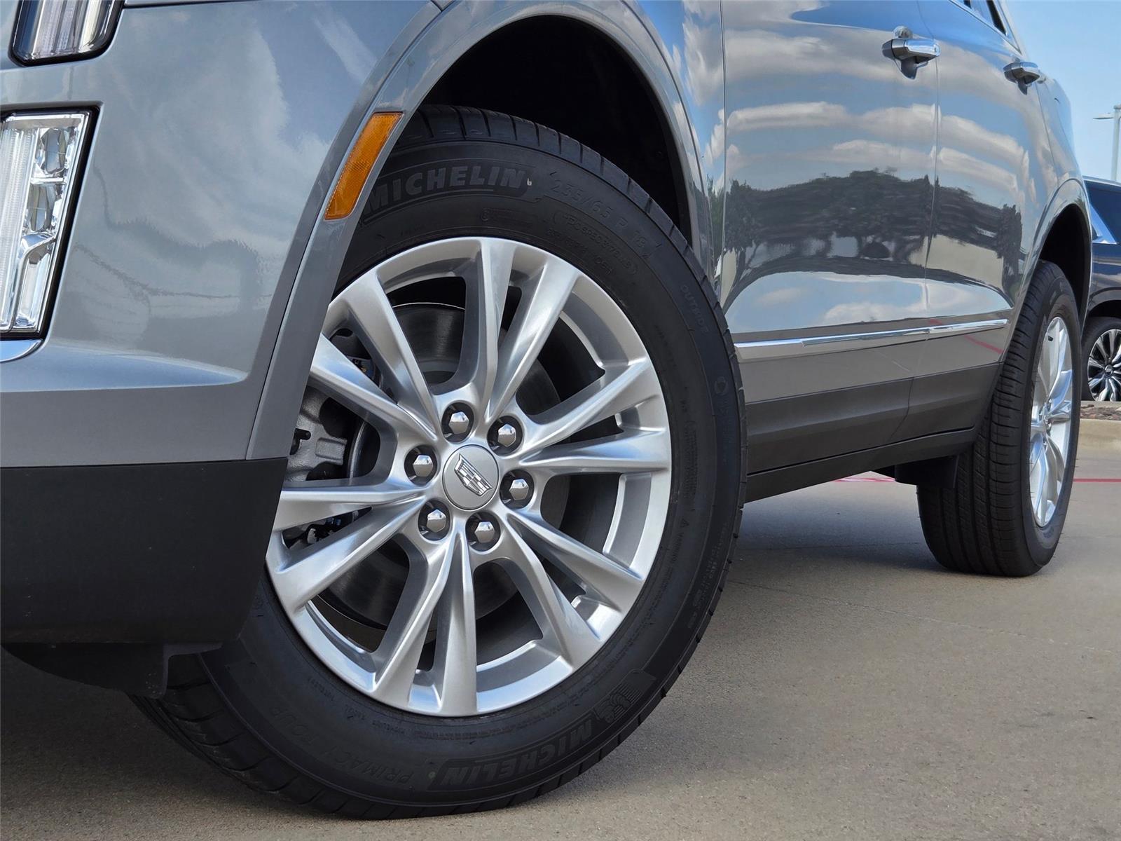 2026 Cadillac XT5 Luxury - Photo 8