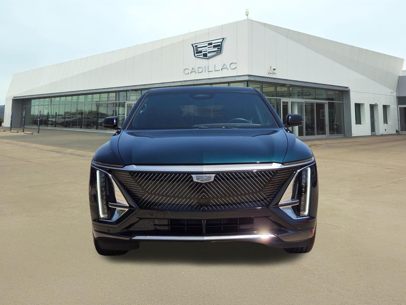 Used 2025 Cadillac LYRIQ Luxury 3 with VIN 1GYKPTRL9SZ301622 for sale in Fort Worth, TX