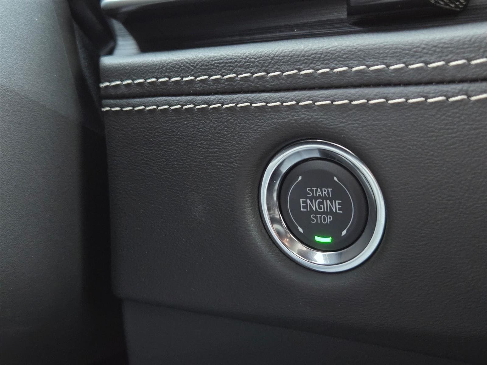 2026 Cadillac Escalade Luxury - Photo 25