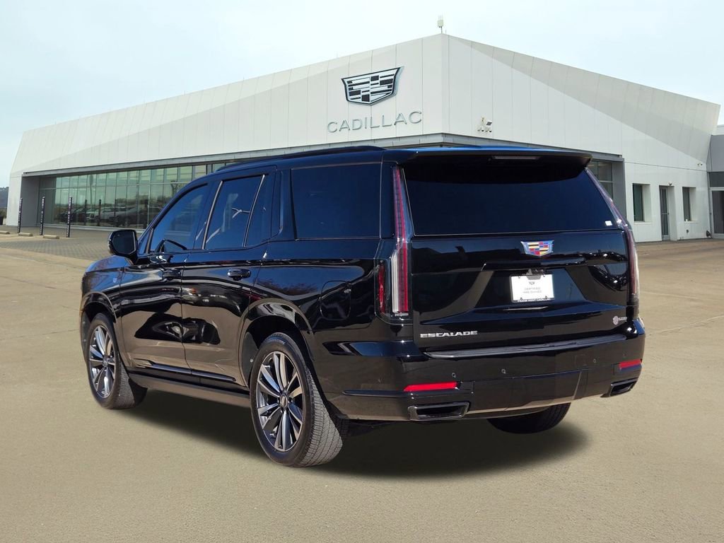 2025 Cadillac Escalade Sport photo 2