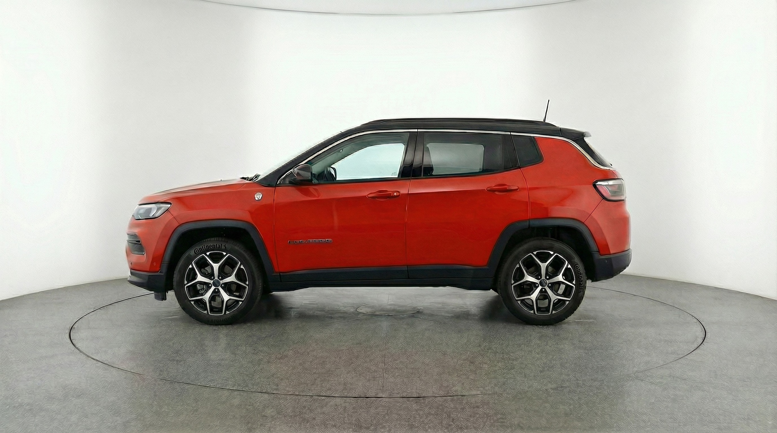 Thumbnail: 2025 Jeep Compass - 4