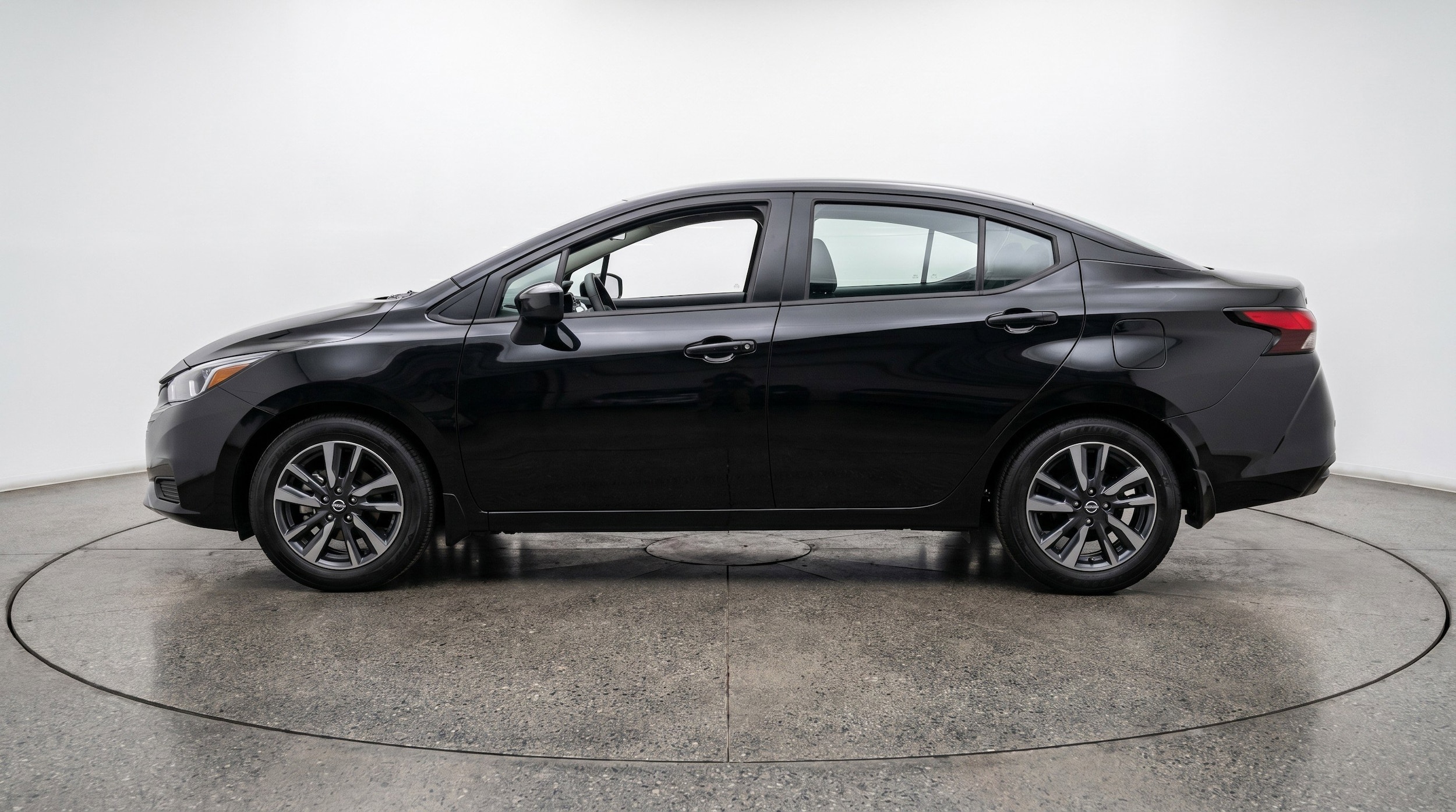 Thumbnail: 2025 Nissan Versa - 5