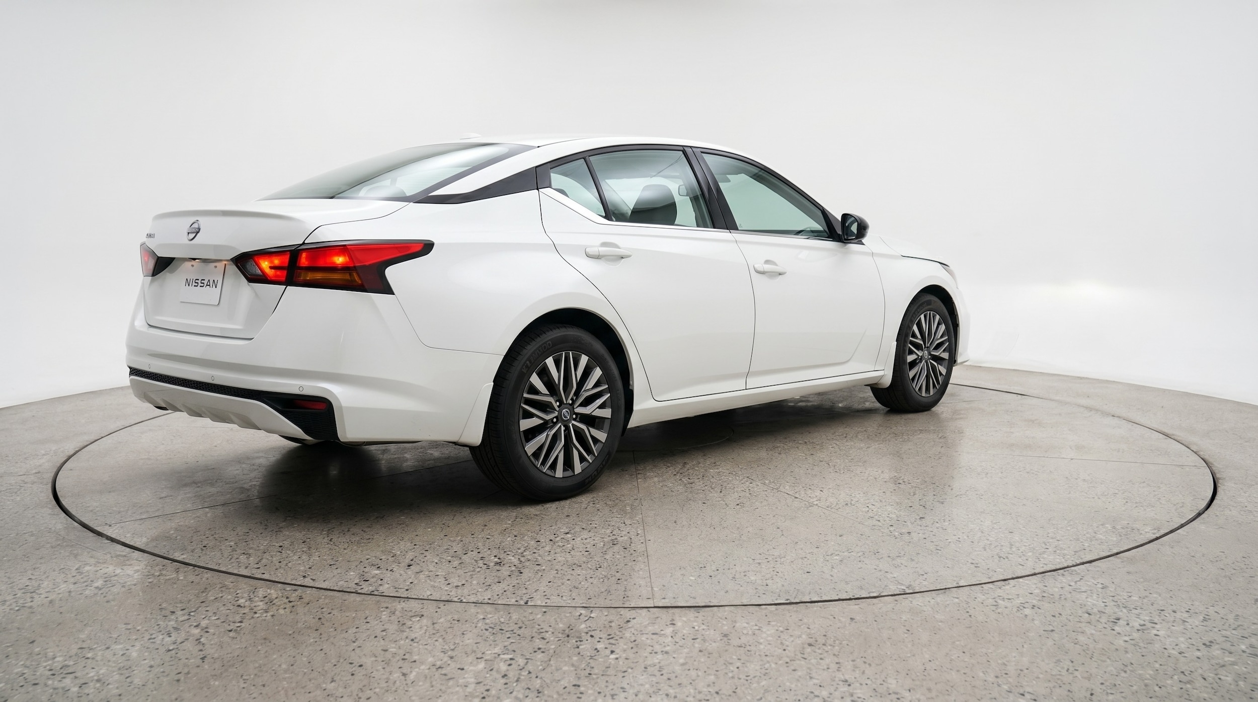 Thumbnail: 2025 Nissan Altima - 7