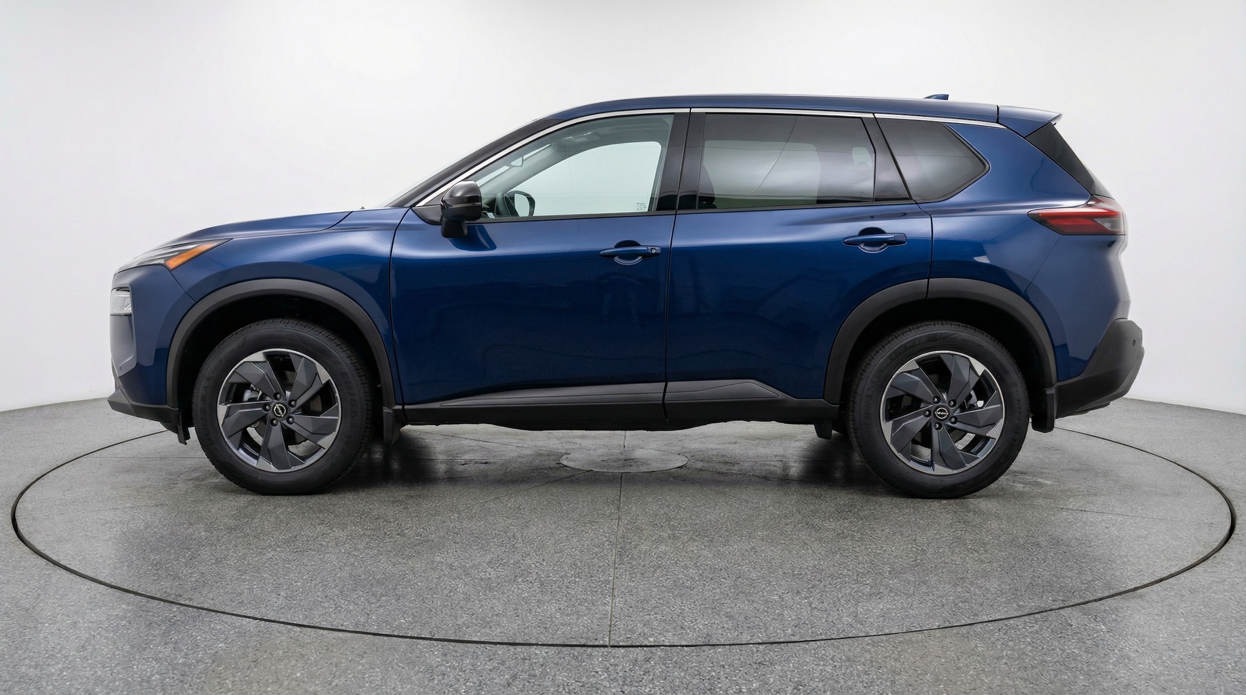 Thumbnail: 2025 Nissan Rogue - 4