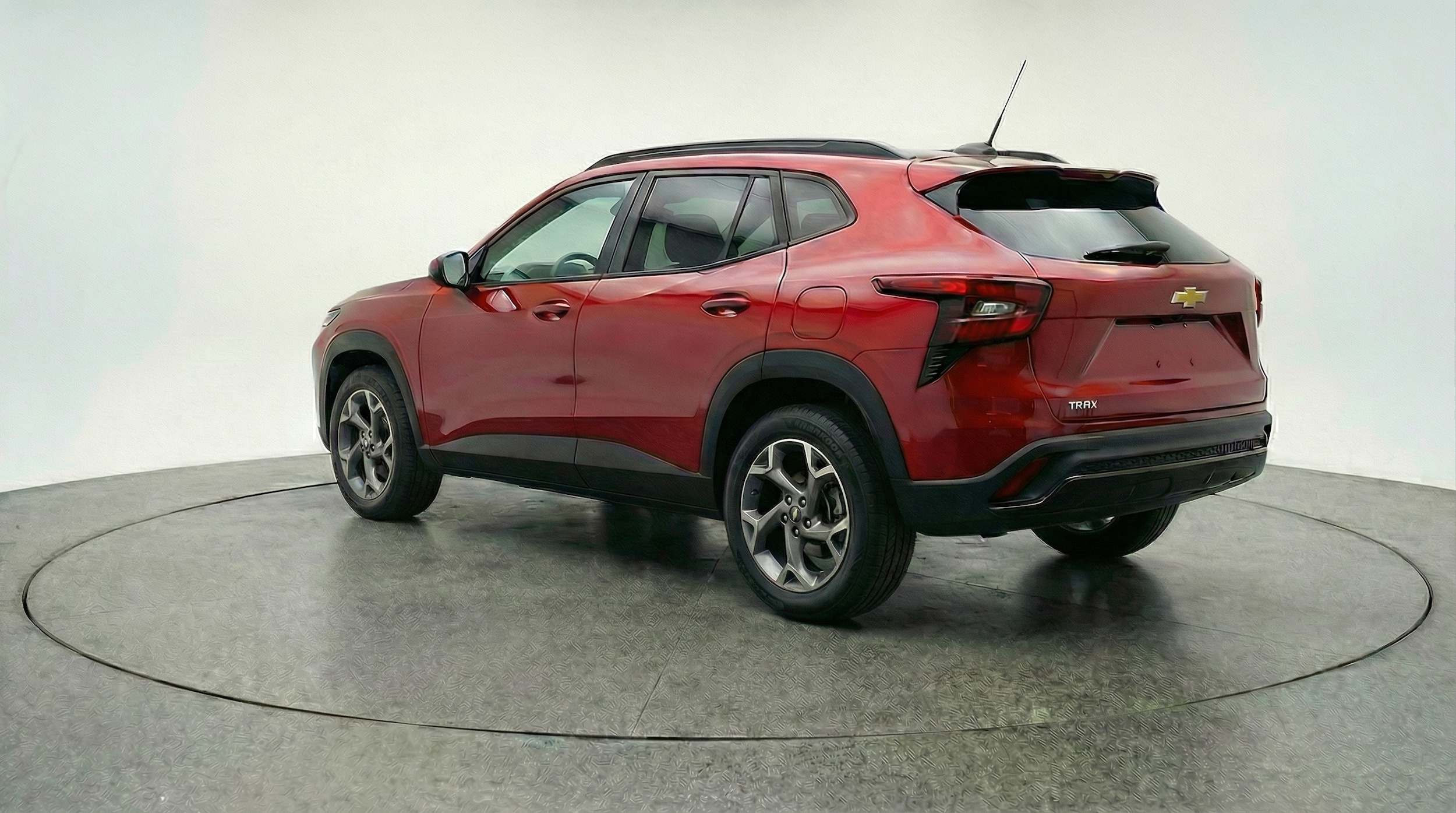 Thumbnail: 2025 Chevrolet Trax - 5