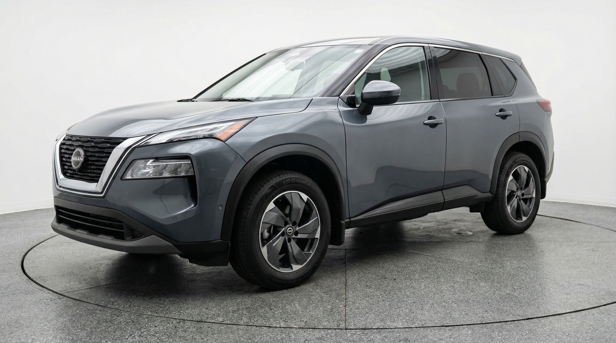 Thumbnail: 2025 Nissan Rogue - 3