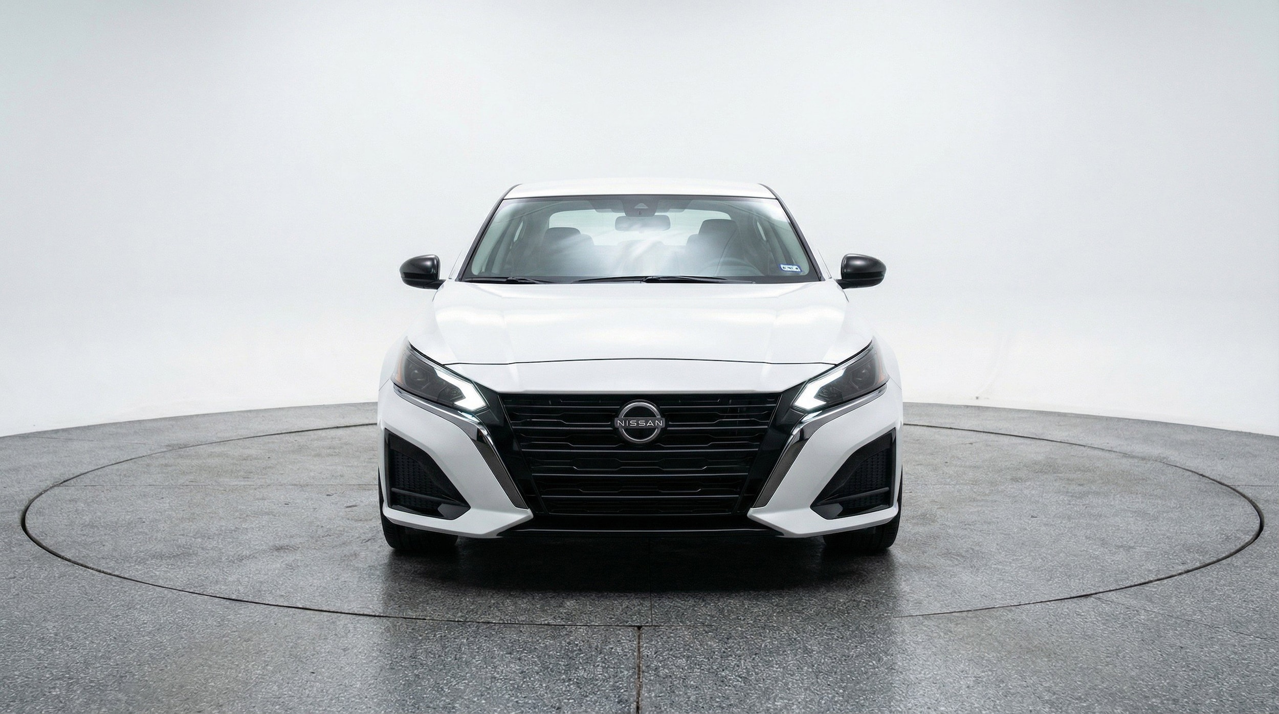 Thumbnail: 2025 Nissan Altima - 2