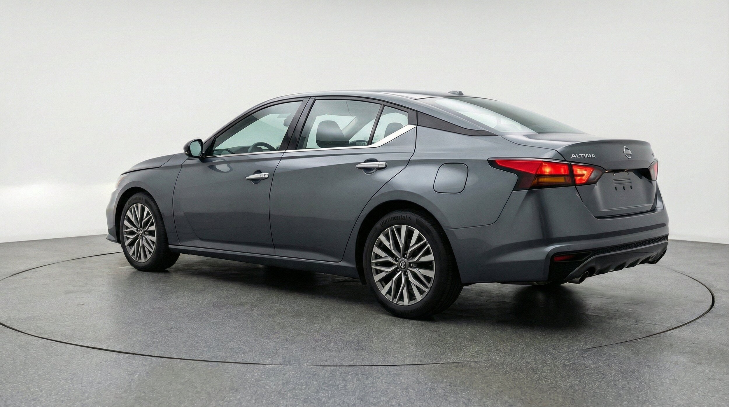 Thumbnail: 2025 Nissan Altima - 6
