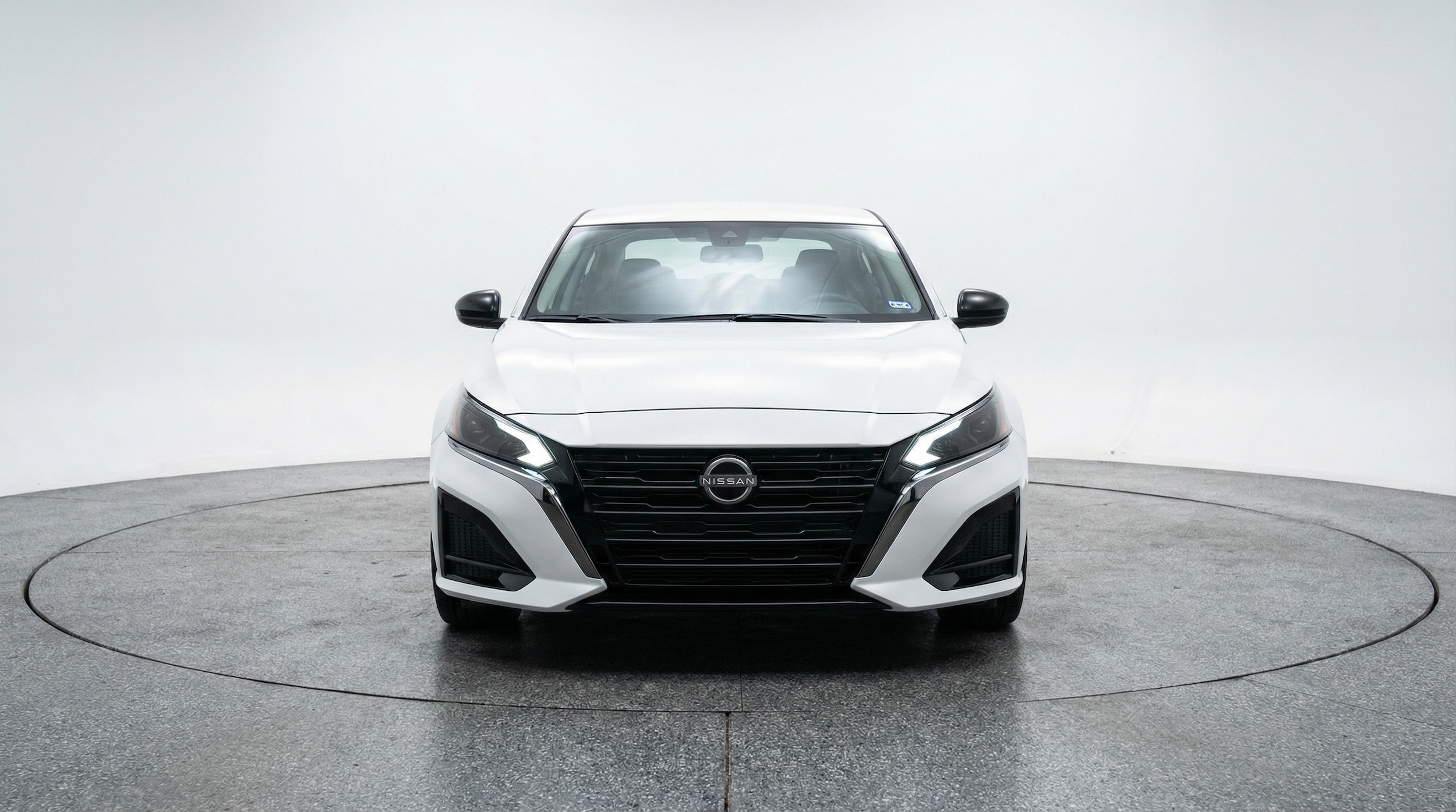 Thumbnail: 2025 Nissan Altima - 2