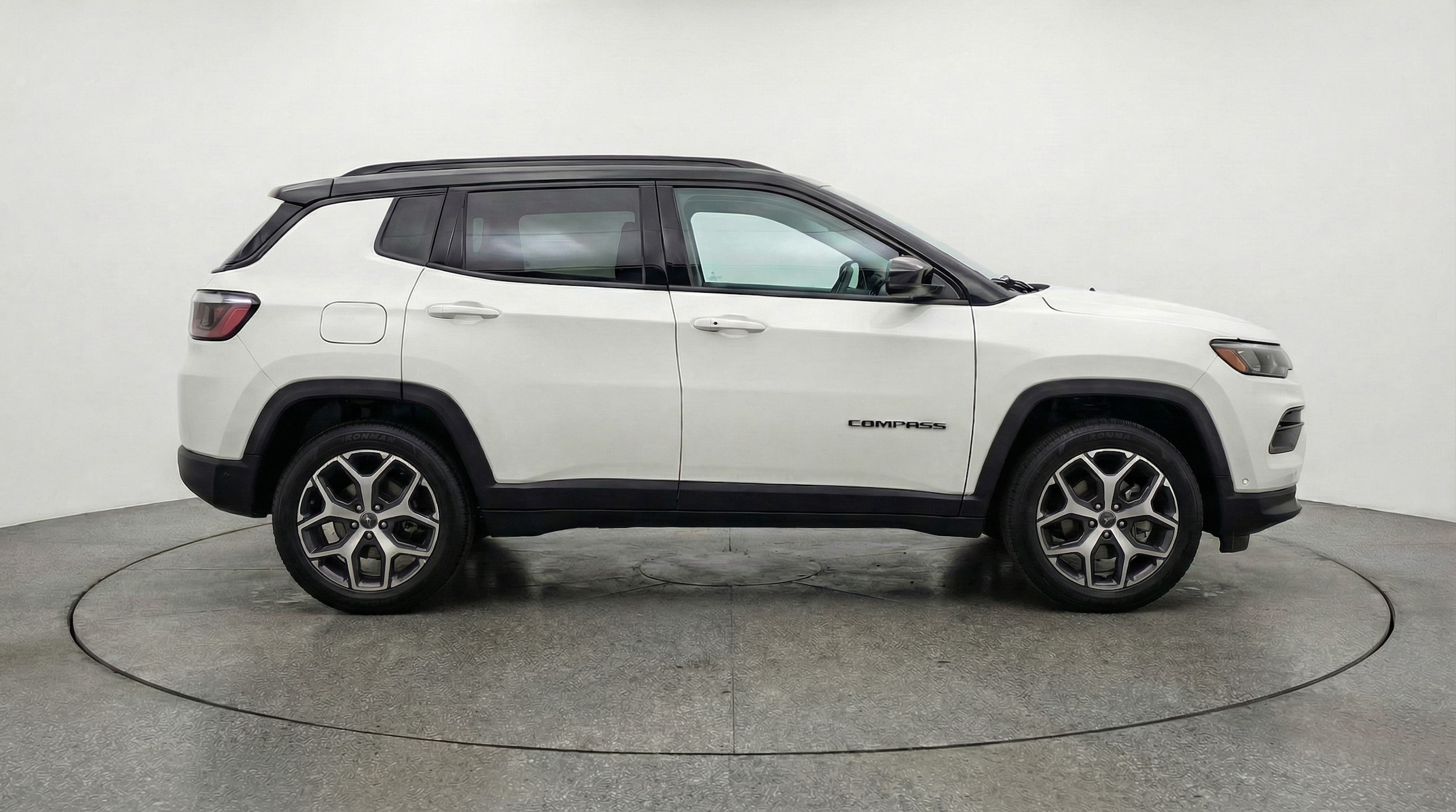 Thumbnail: 2025 Jeep Compass - 8
