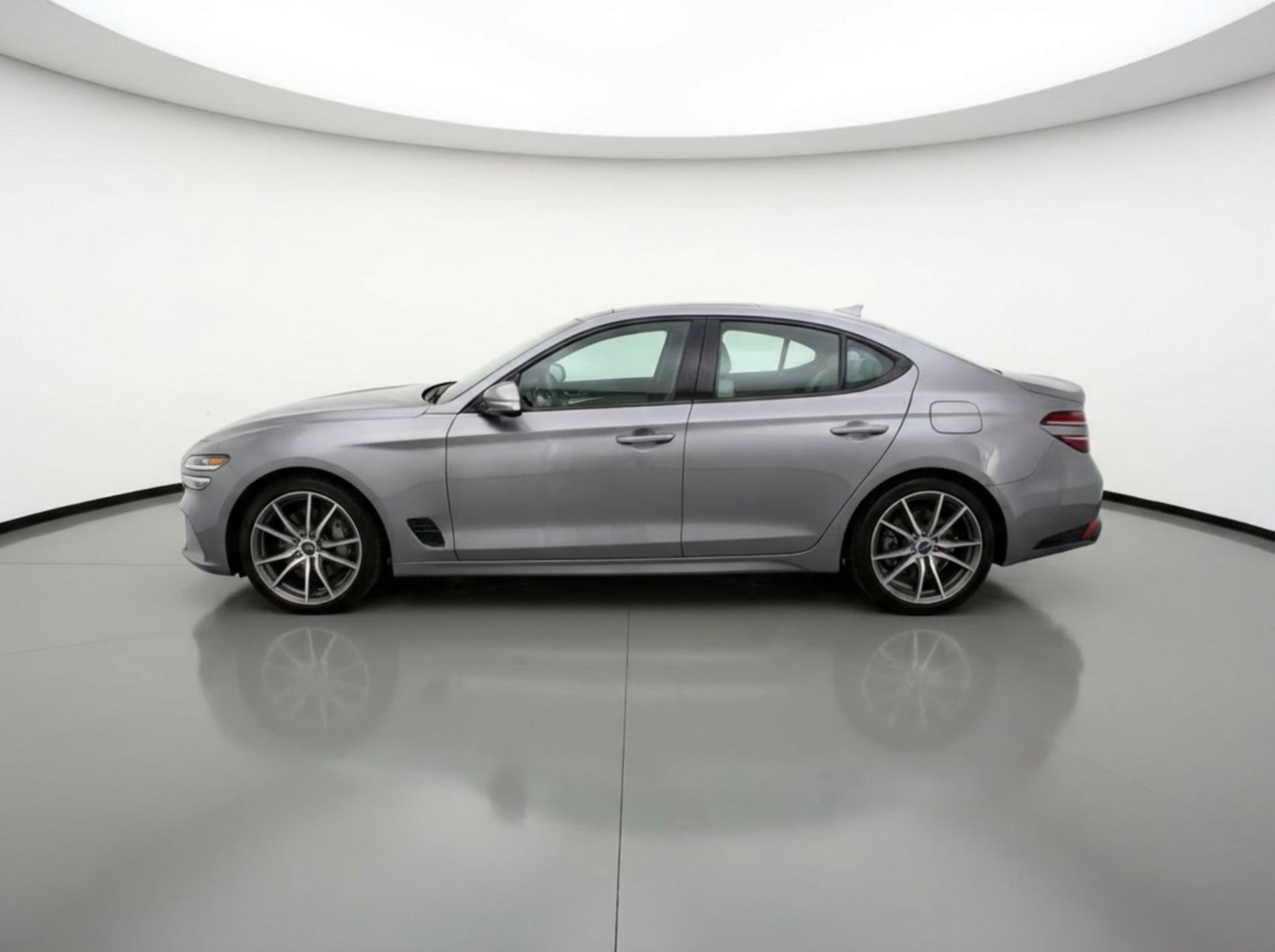 Thumbnail: 2025 Genesis G70 - 4