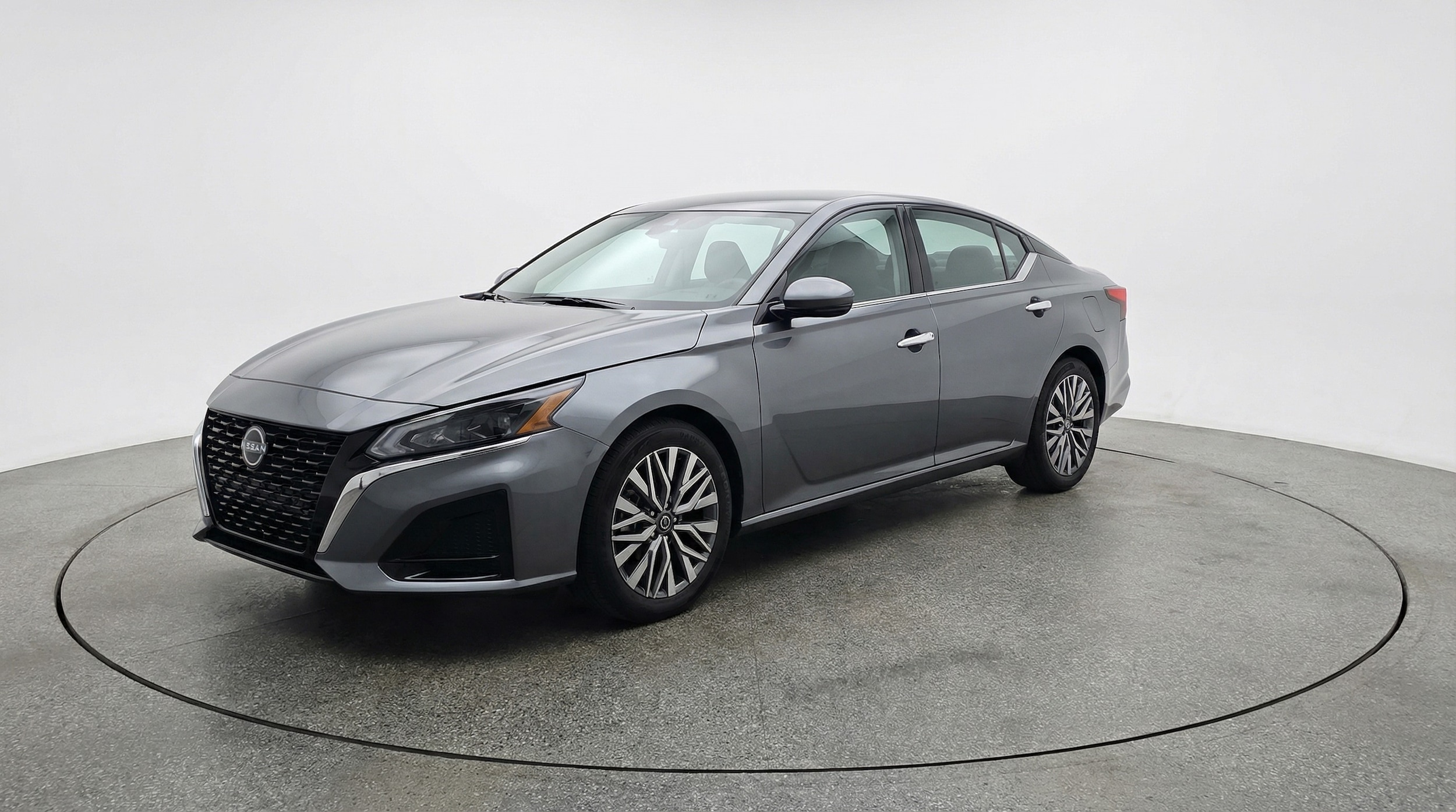 Thumbnail: 2025 Nissan Altima - 3