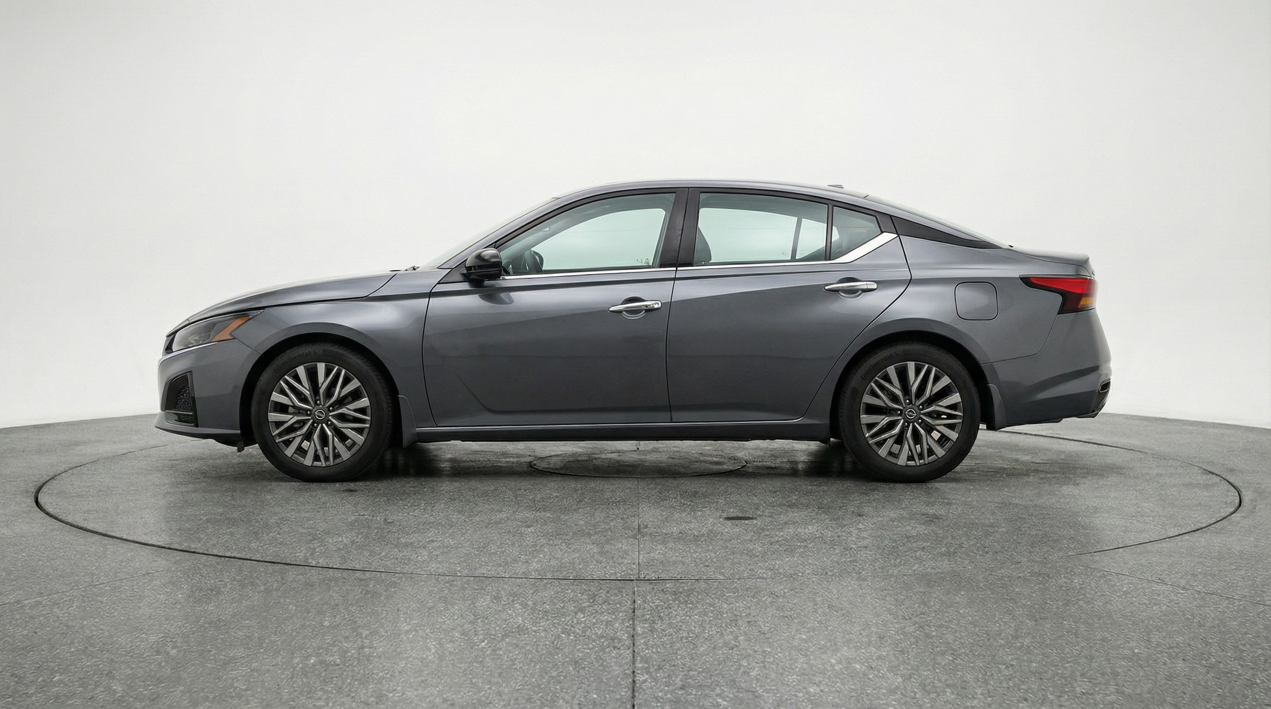 Thumbnail: 2025 Nissan Altima - 4