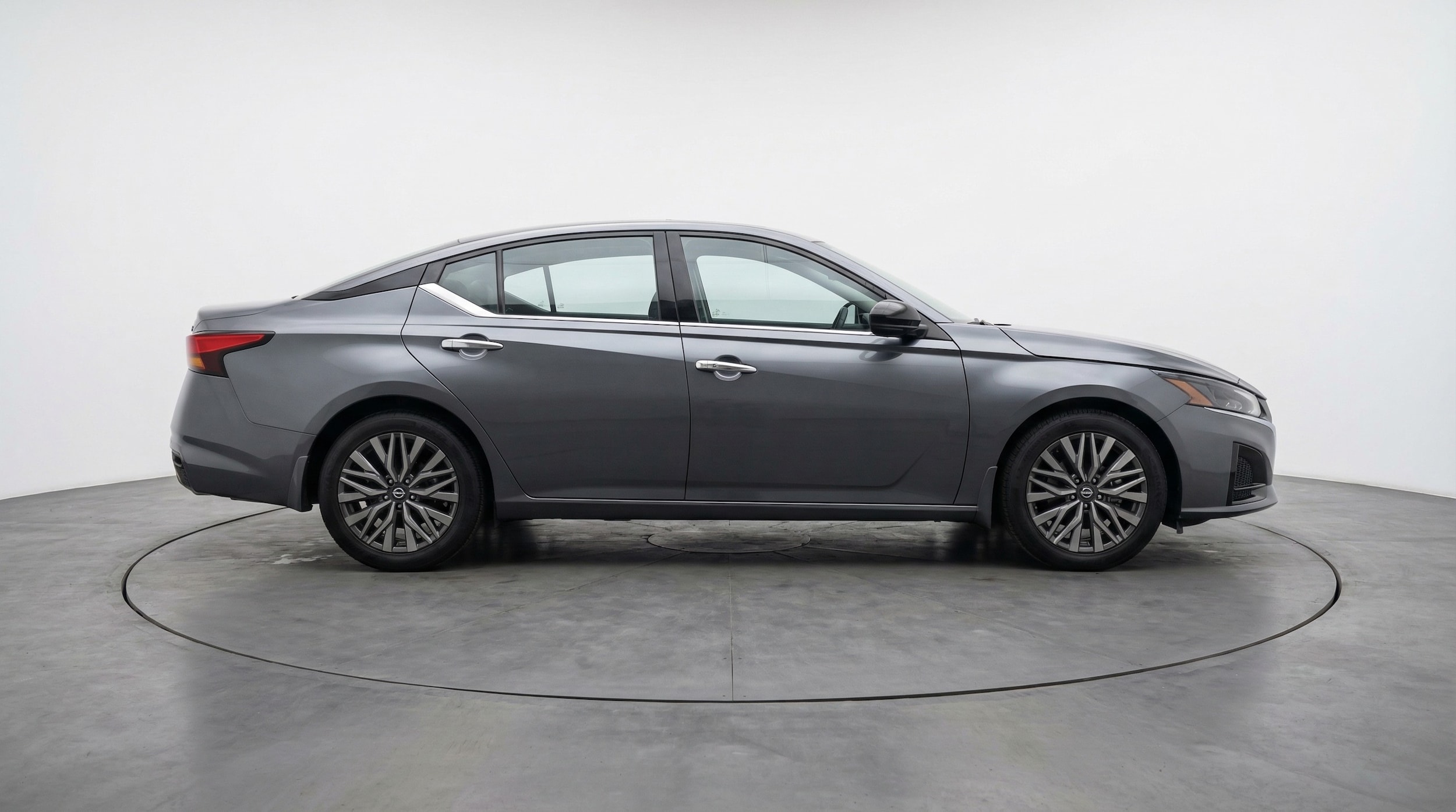 Thumbnail: 2025 Nissan Altima - 8