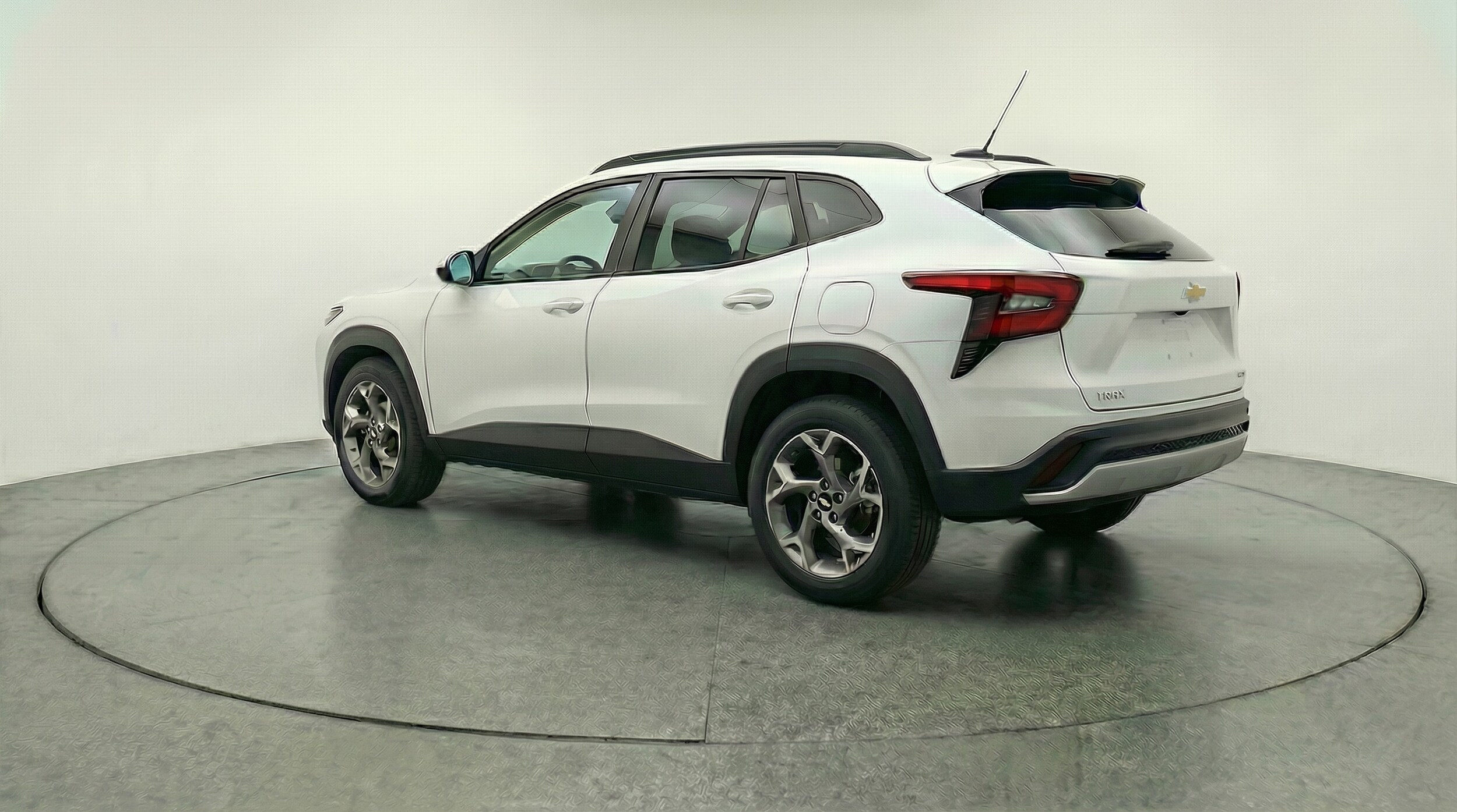 Thumbnail: 2025 Chevrolet Trax - 5