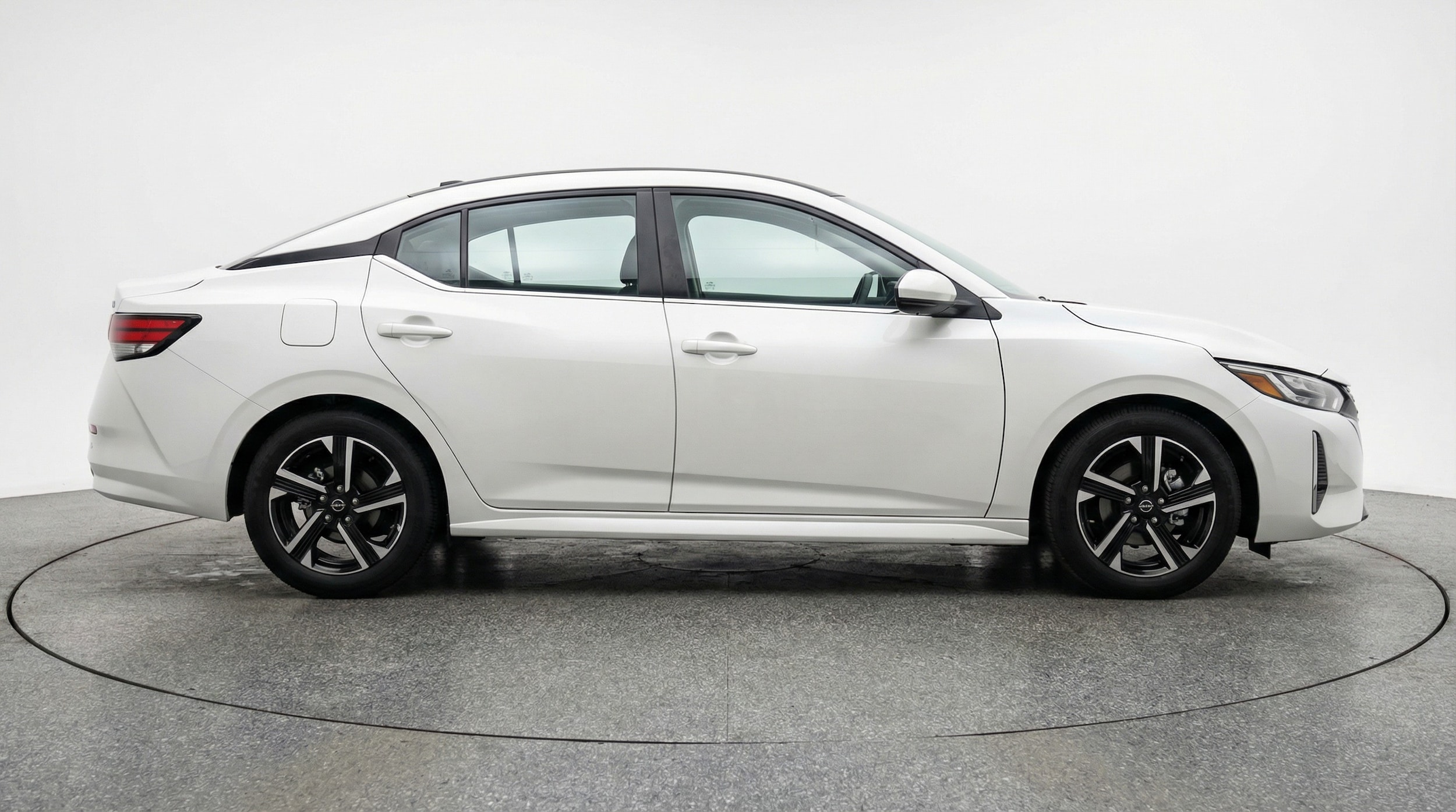 Thumbnail: 2025 Nissan Sentra - 8