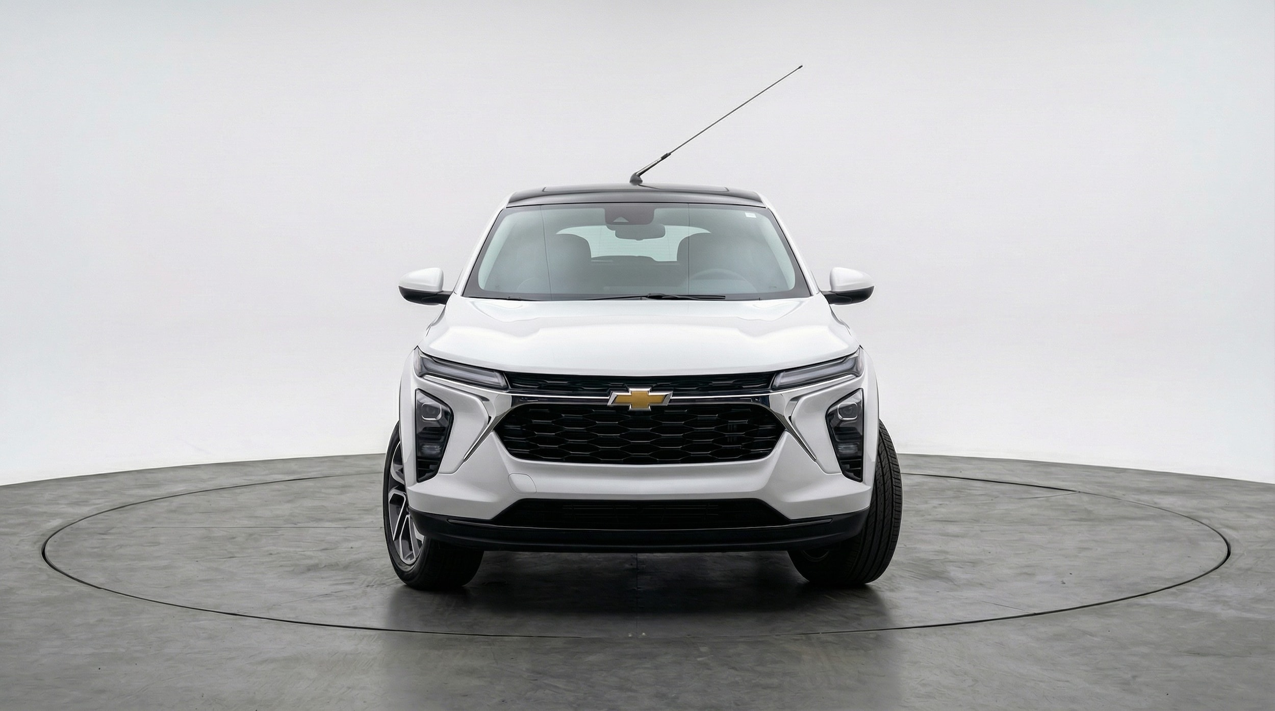 Thumbnail: 2025 Chevrolet Trax - 2