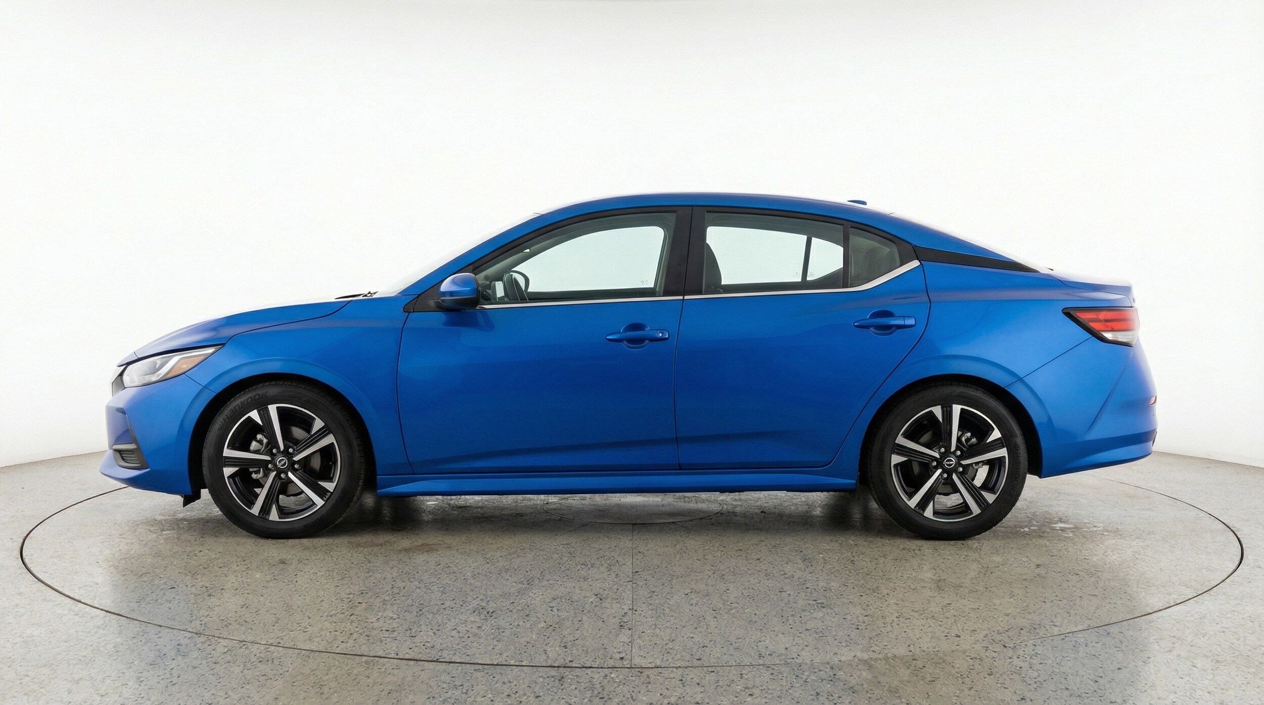 Thumbnail: 2025 Nissan Sentra - 5