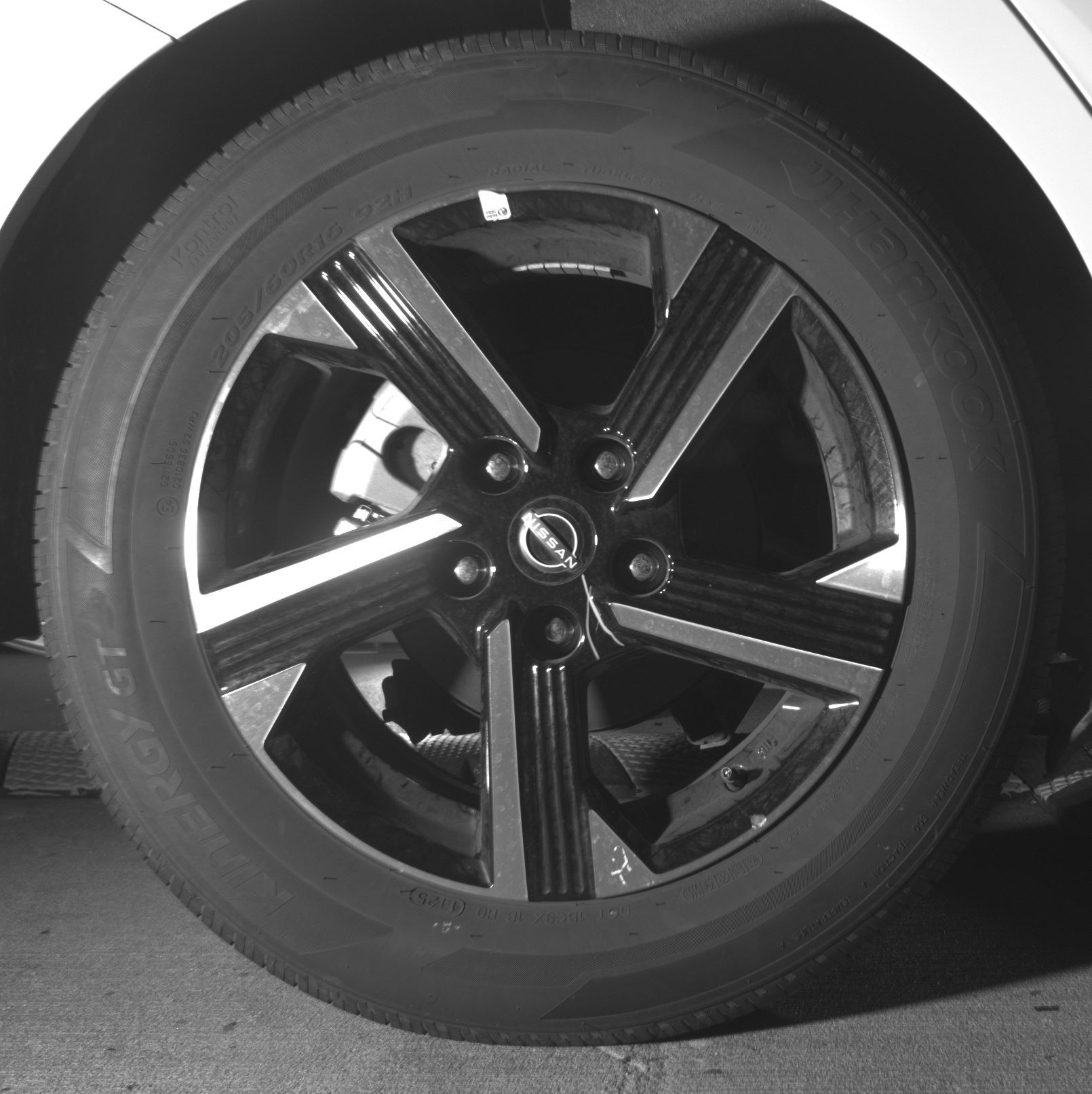 Thumbnail: 2025 Nissan Sentra - 12