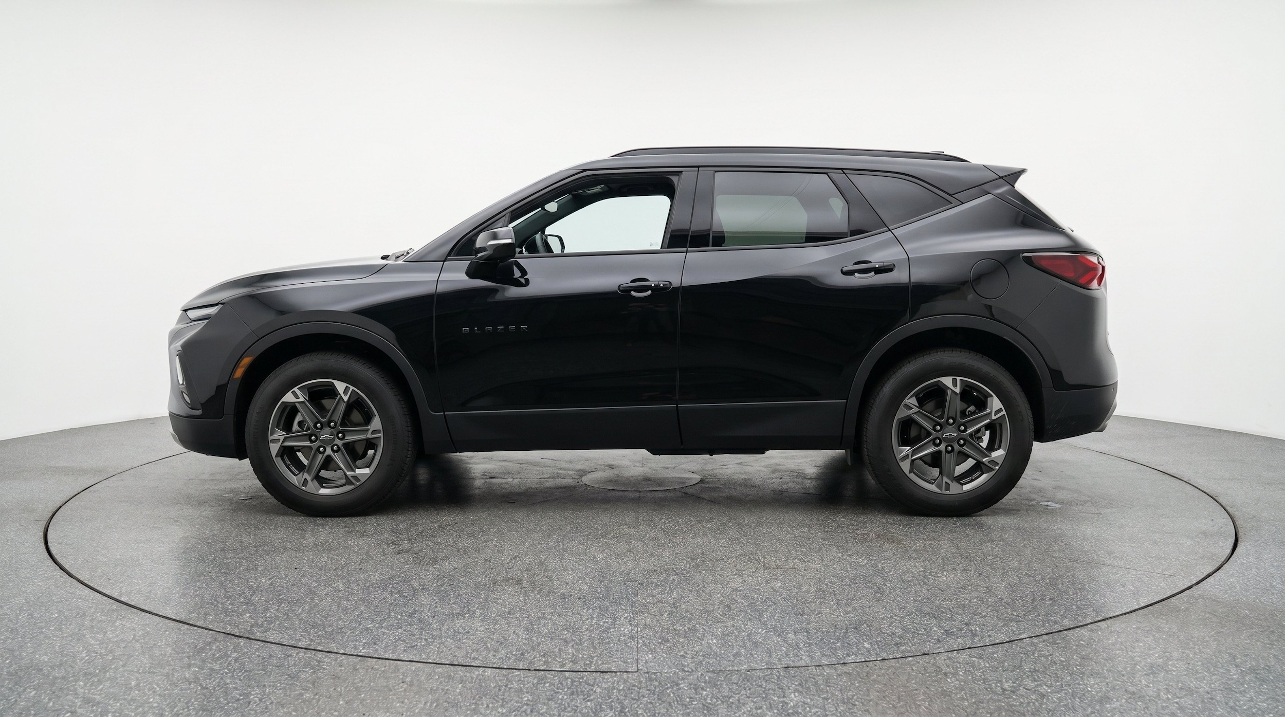 Thumbnail: 2026 Chevrolet Blazer - 5