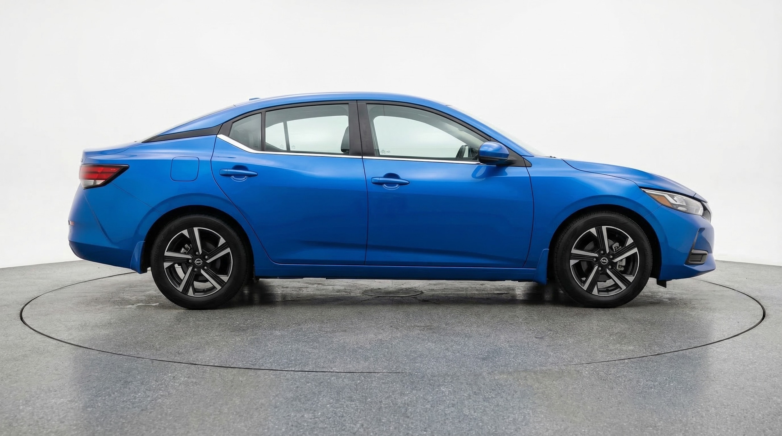 Thumbnail: 2025 Nissan Sentra - 8