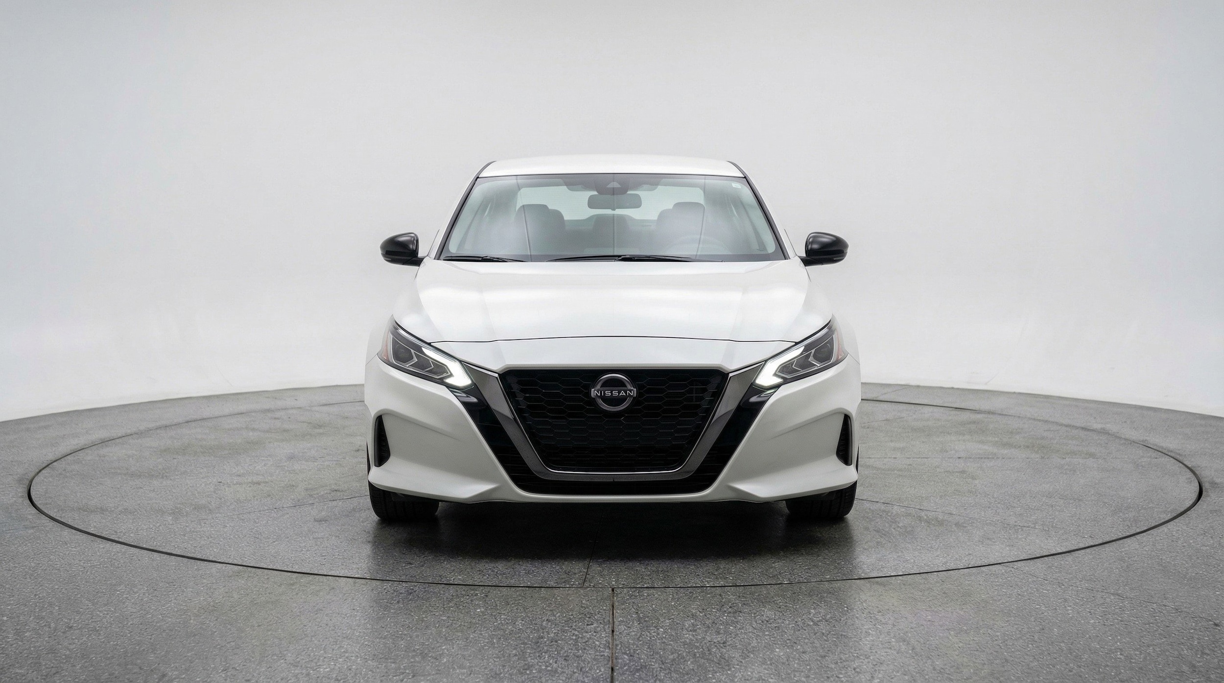 Thumbnail: 2025 Nissan Altima - 2