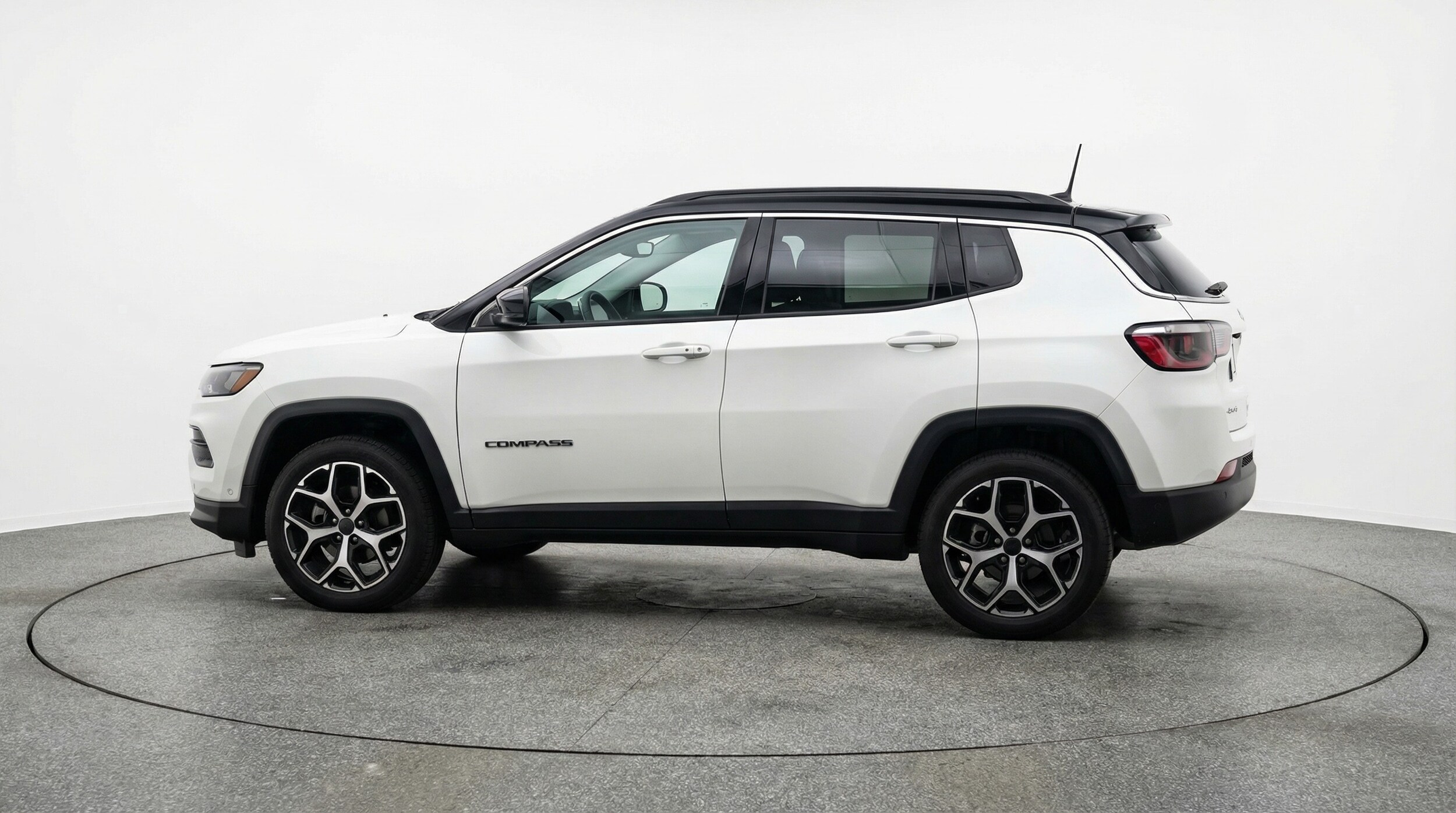 Thumbnail: 2025 Jeep Compass - 4