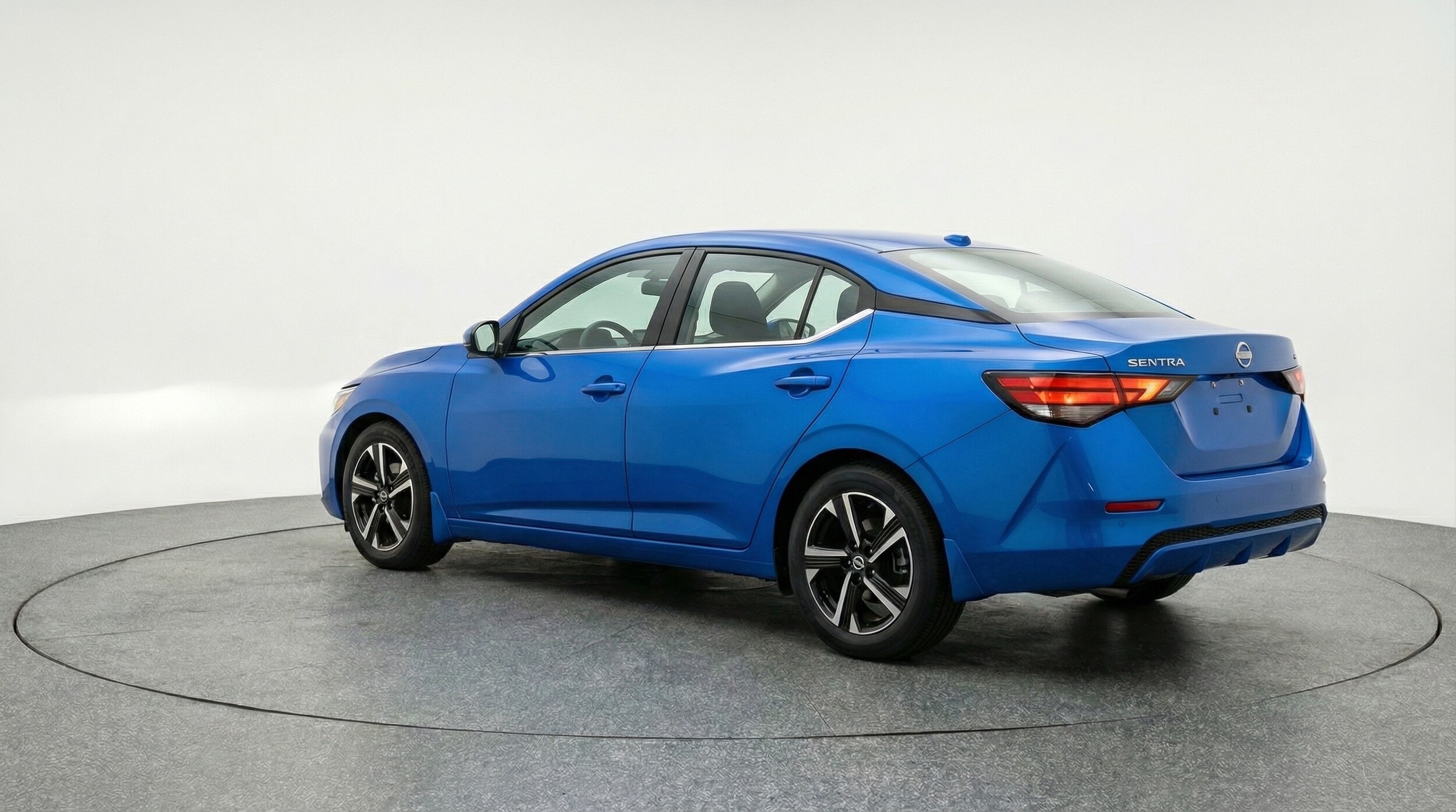 Thumbnail: 2025 Nissan Sentra - 5